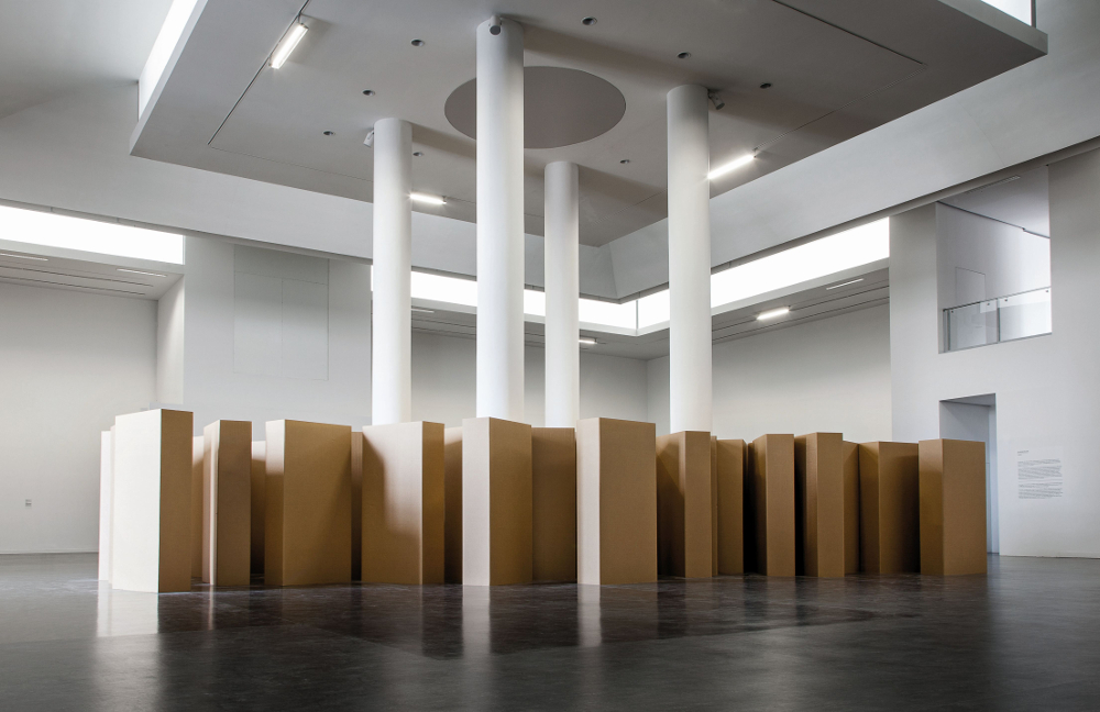 Provocative Wall art: Gropius Bau’s Walking Through Walls