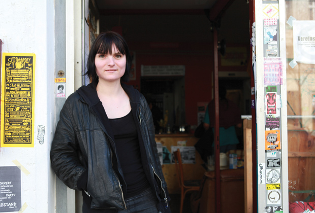 In the studio with: Anef, silkscreen artist