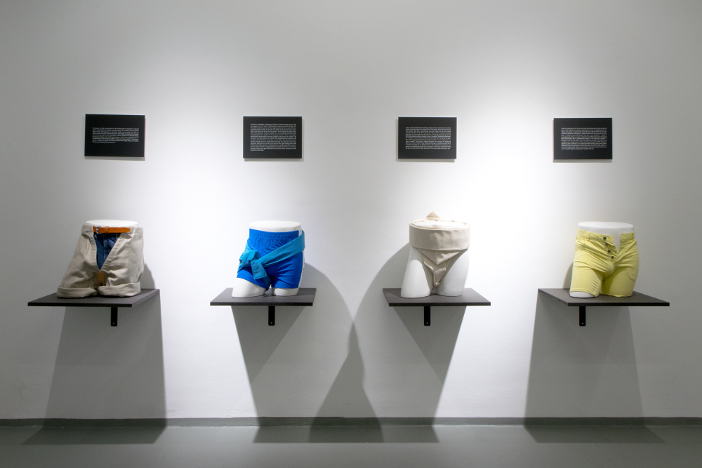 Must see! Diskurs’ Show Me Your Selfie exhibition