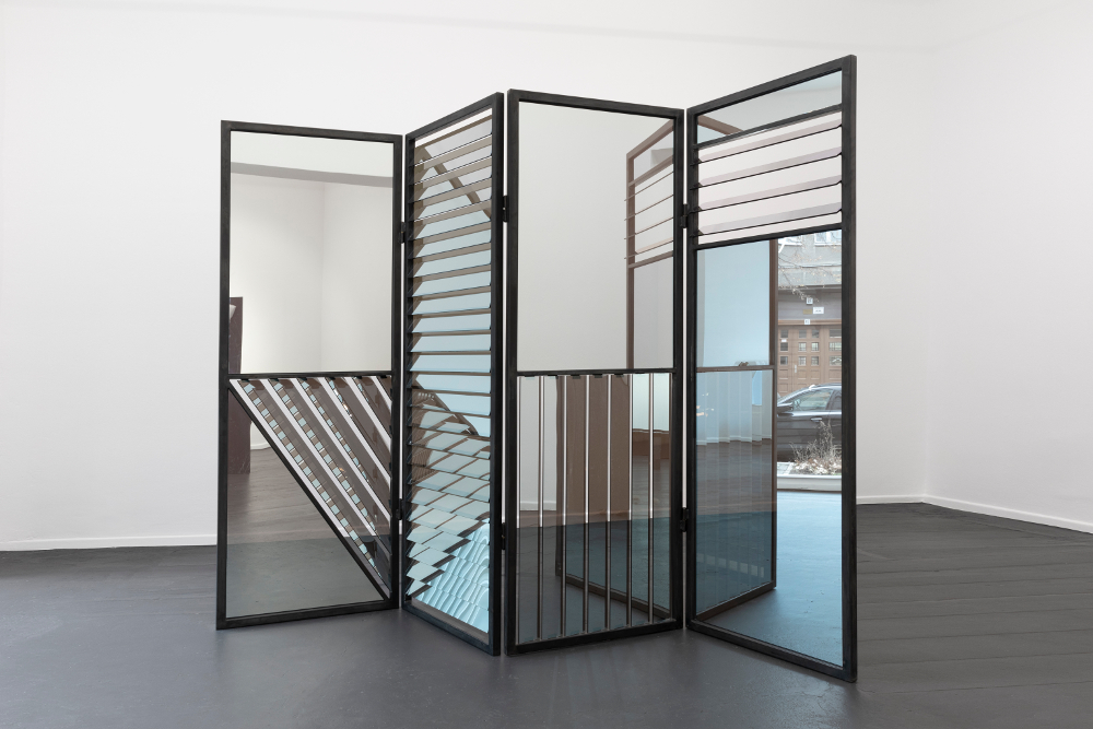Powerful and elegant: Galerie Tanja Wagner’s Under the Cover of Darkness