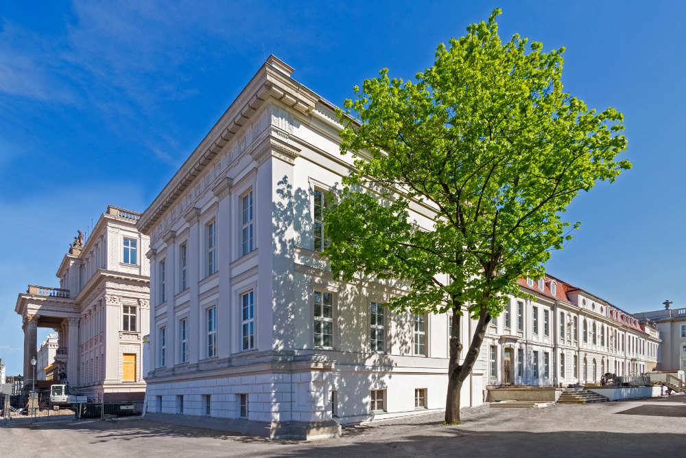 The whole history of Berlin: Prinzessinnenpalais