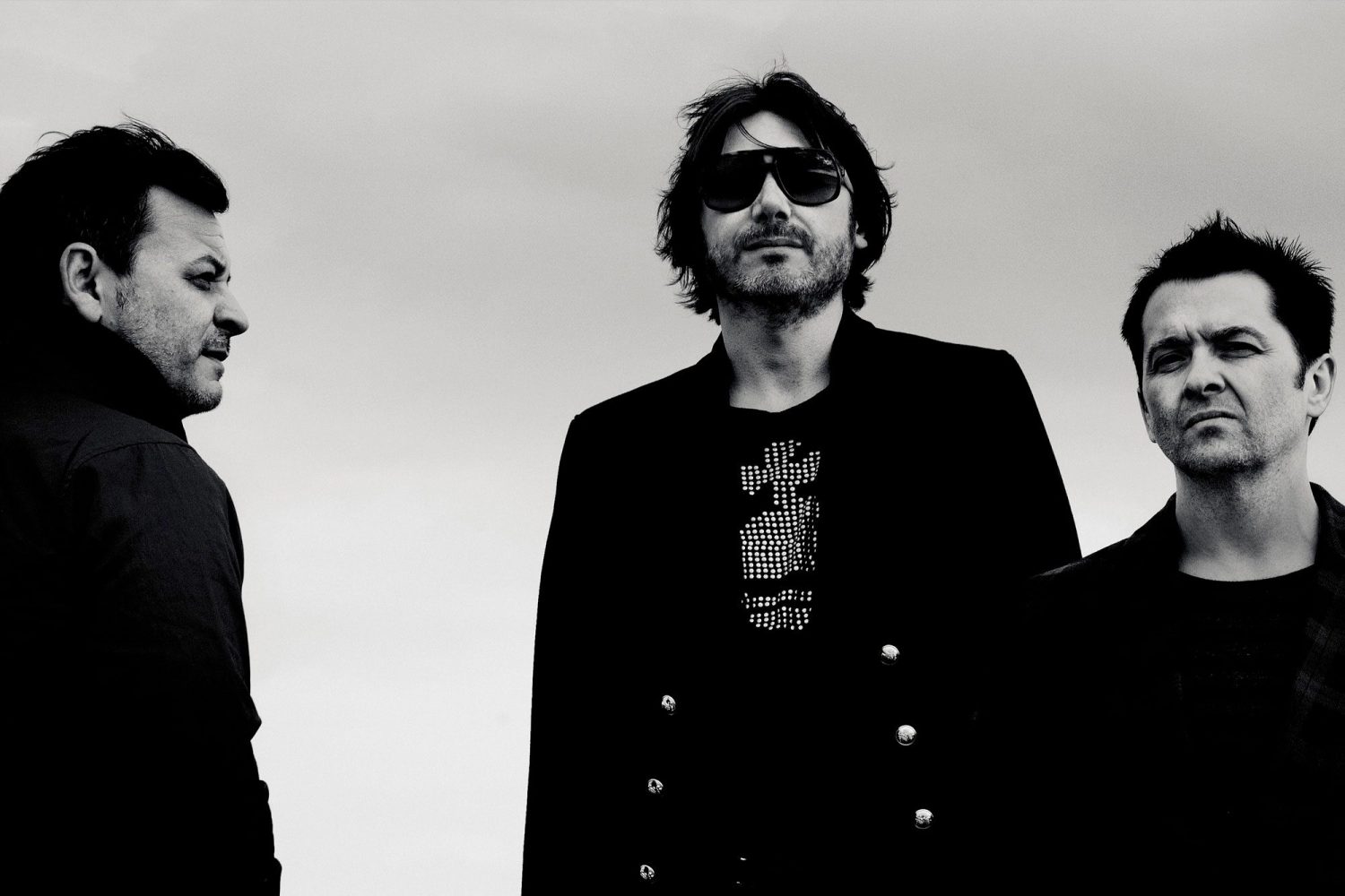 Manic Street Preachers unveil new photo book ‘Little Baby Nothings’ with photographer Valerie Phillips