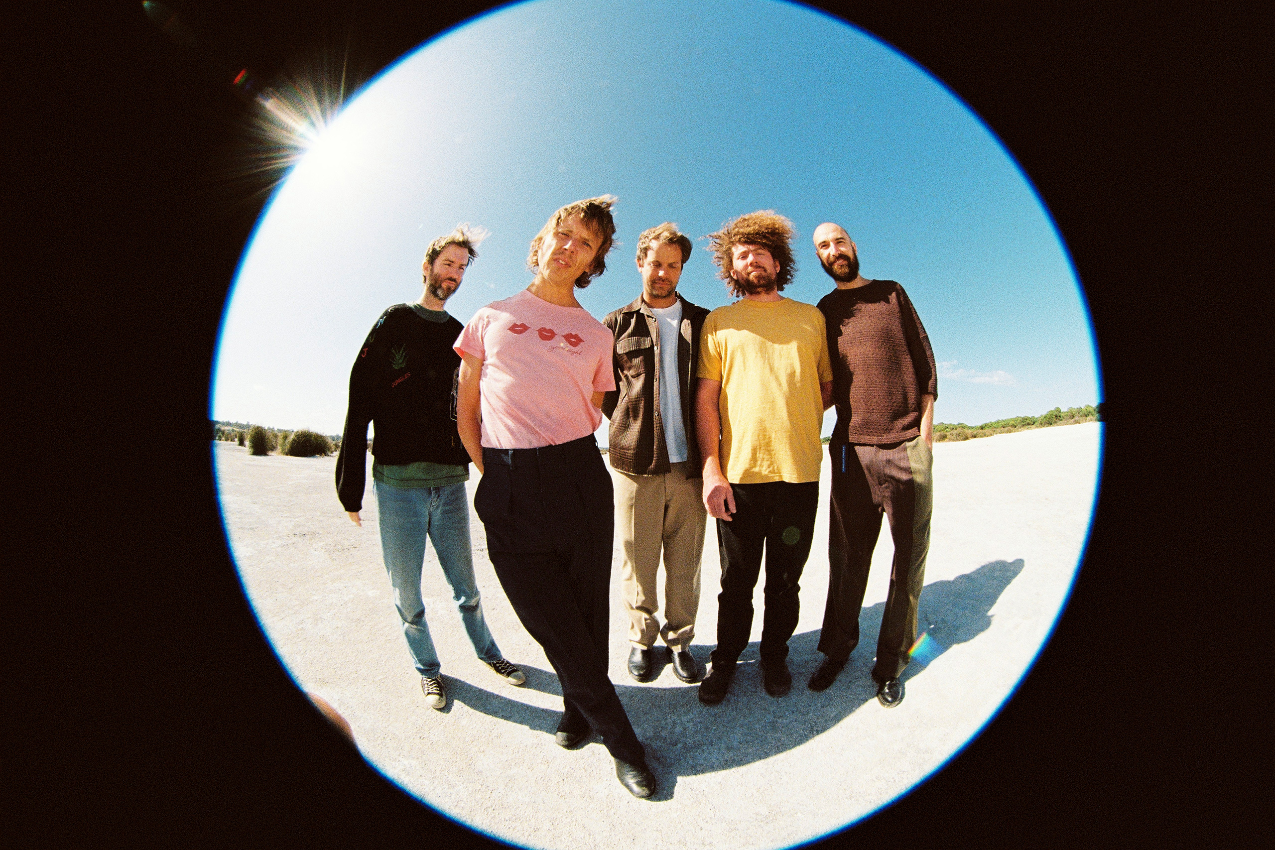 Pond have released their new album ‘Stung!’, featuring new track ‘Constant Picnic’