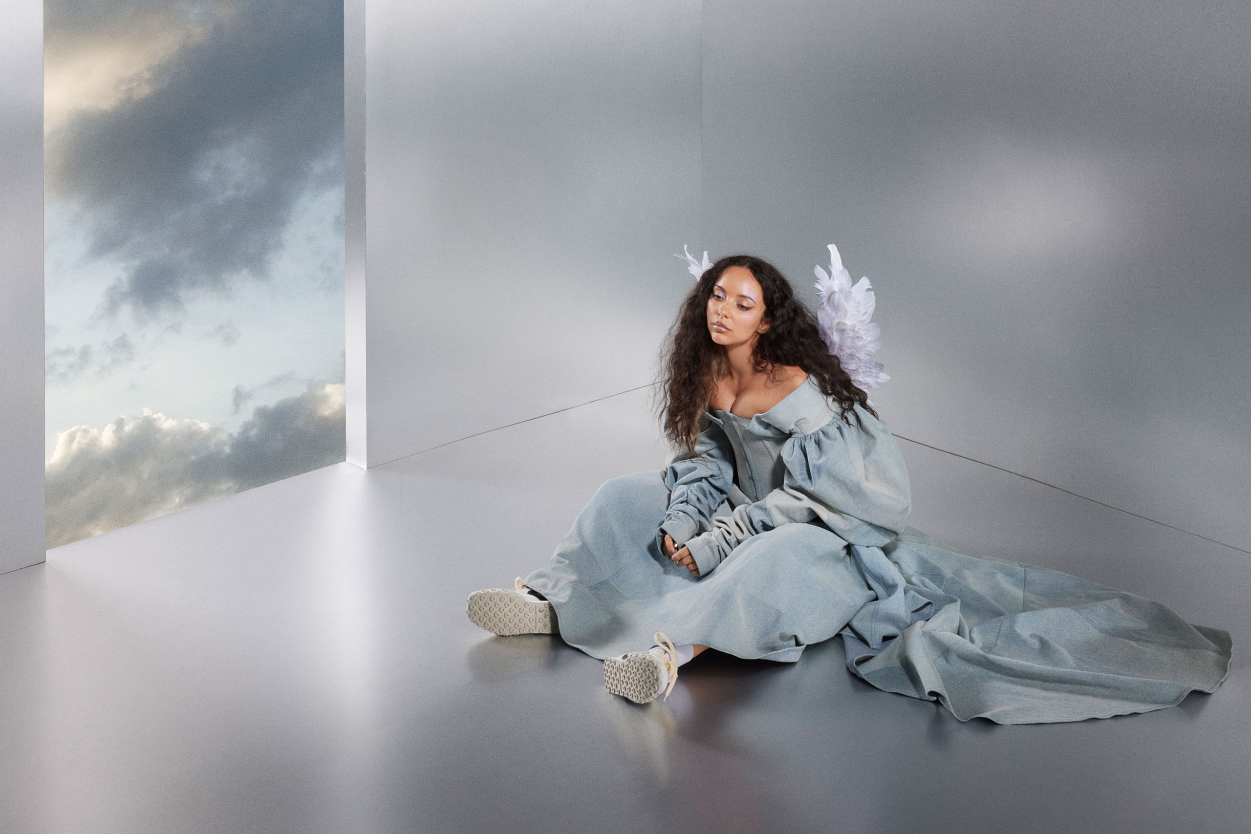 JADE has dropped her Really Quite Brilliant debut solo single, ‘Angel of My Dreams’, featuring a cameo from Fontaines D.C.’s Grian Chatten