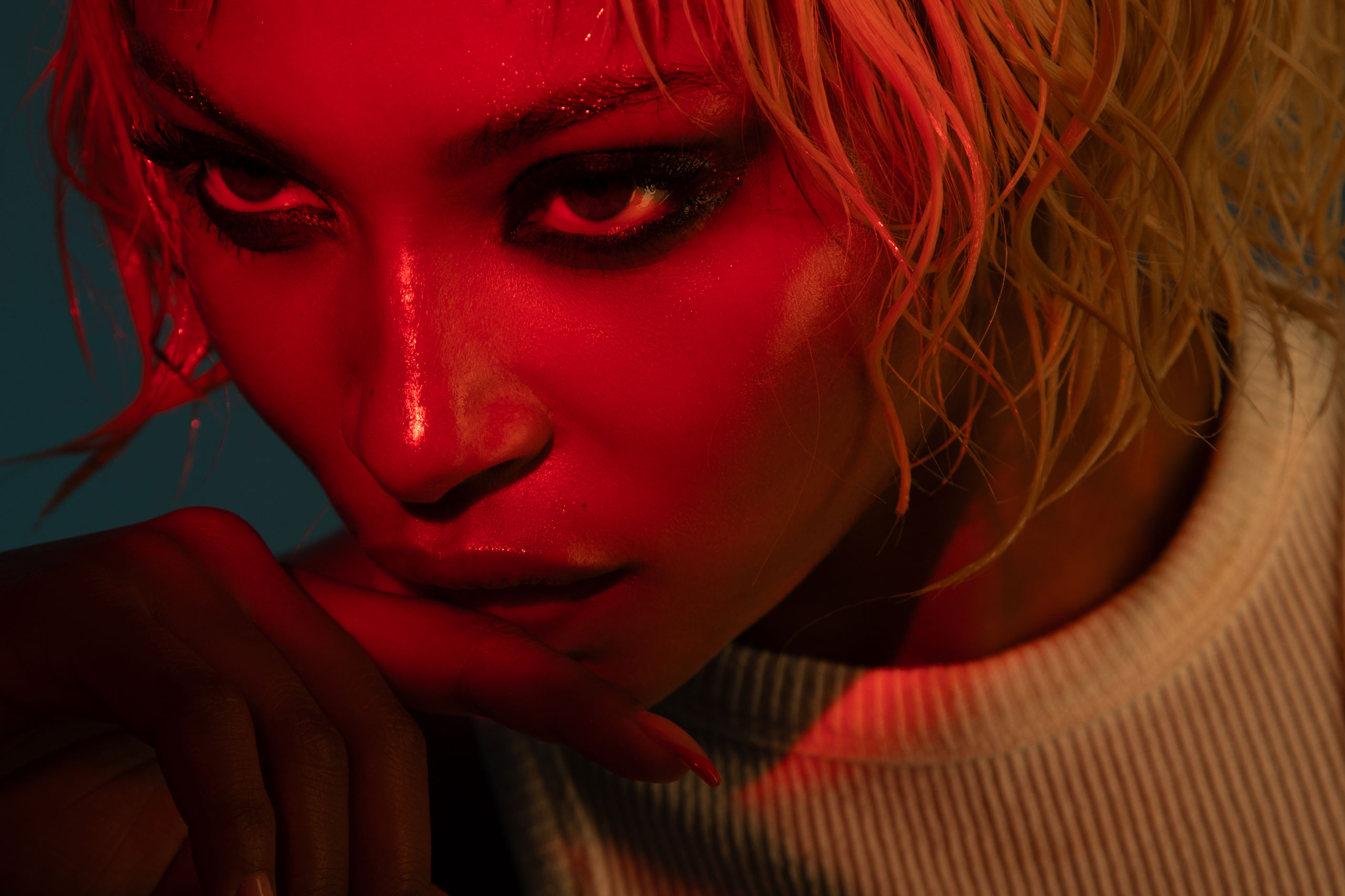 Samira has dropped a new single ‘See Through You’: “It’s a real change of pace for me”