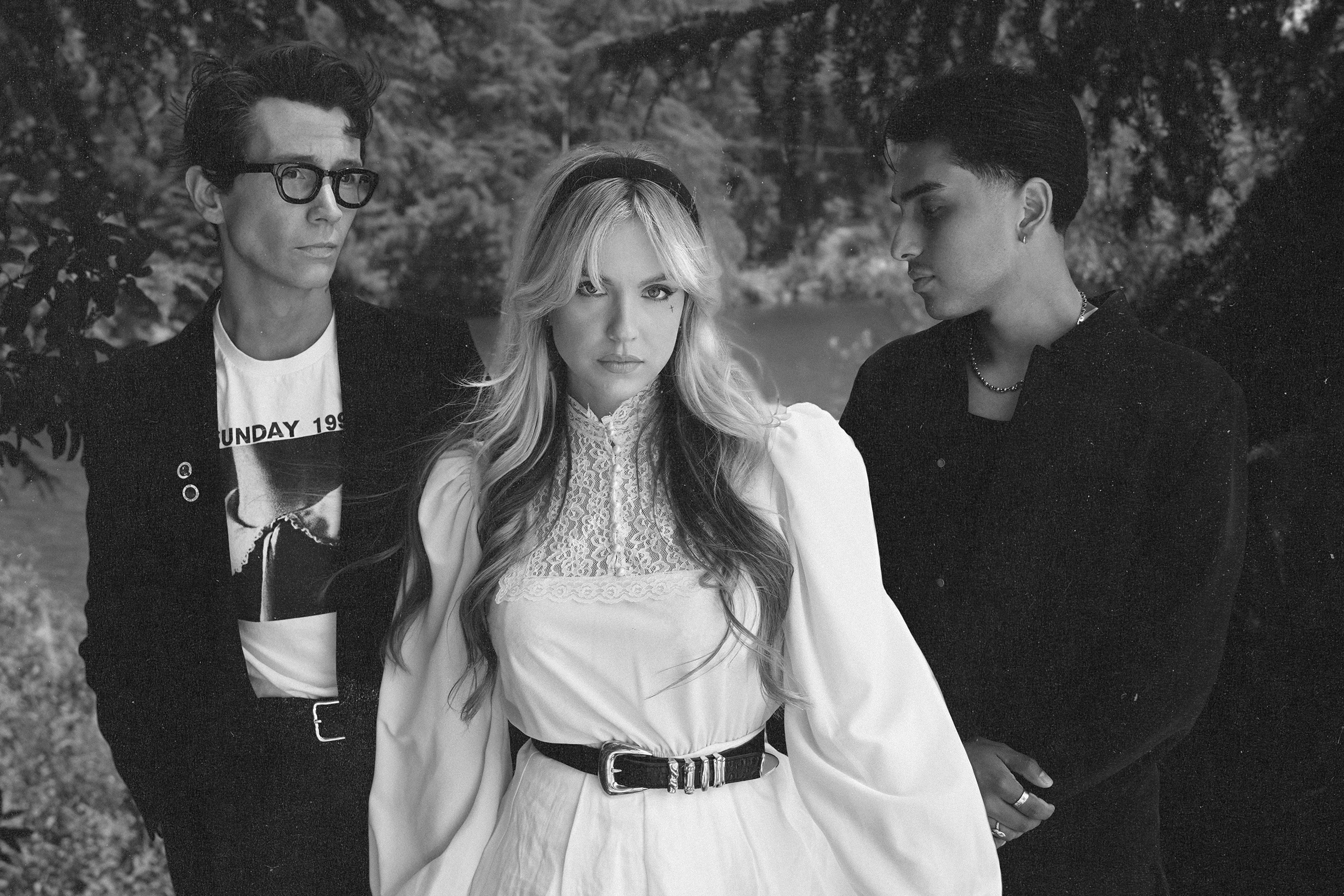 Sunday (1994) worry about being apart with their new single, ‘Softly’
