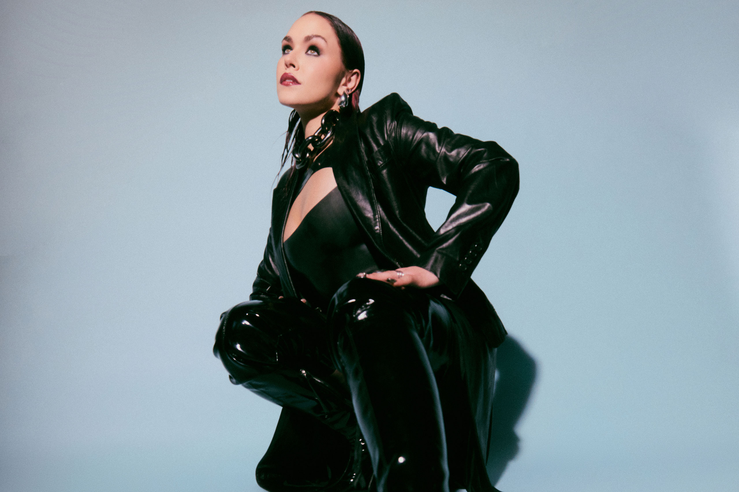 UPSAHL has released her mysterious new single, ‘Tears on the dancefloor’