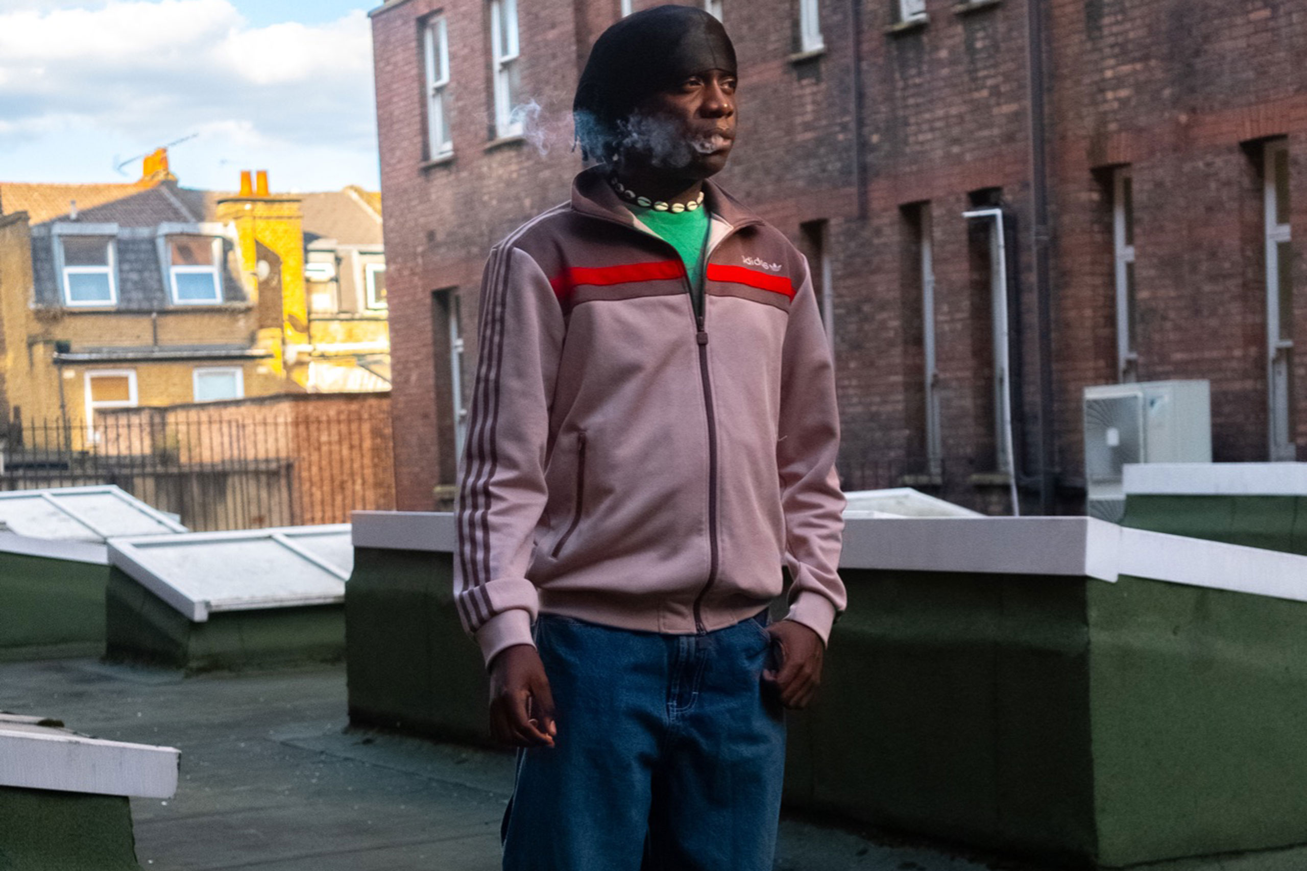 Master Peace has released a footie-inspired video for his new single, ‘Save Me’