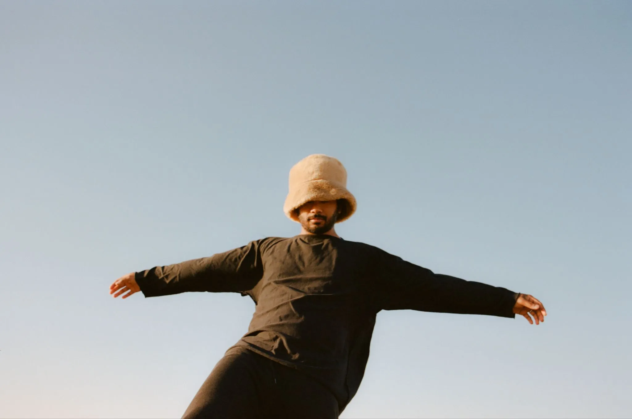 Toro y Moi shares new singles ‘Hollywood’, featuring Benjamin Gibbard, and ‘CD-R’