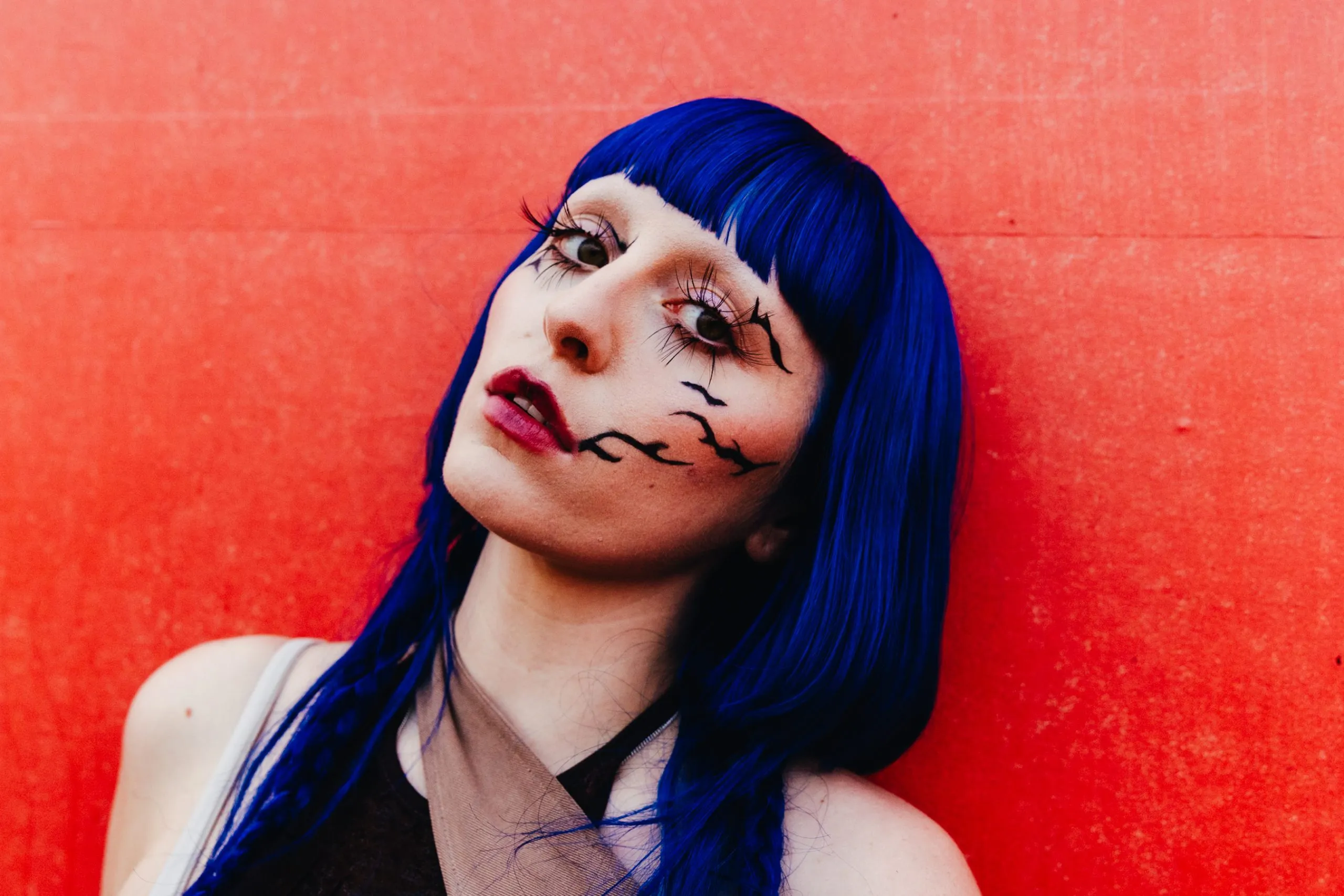 Ashnikko has released ‘Paint The Town Blue’, taken from the Arcane: Season 2 soundtrack
