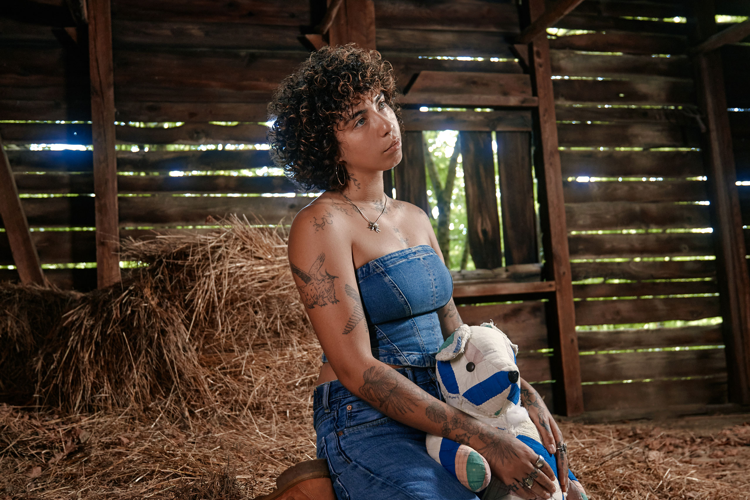 Indigo De Souza has unveiled a new EP, ‘Wholesome Evil Fantasy’