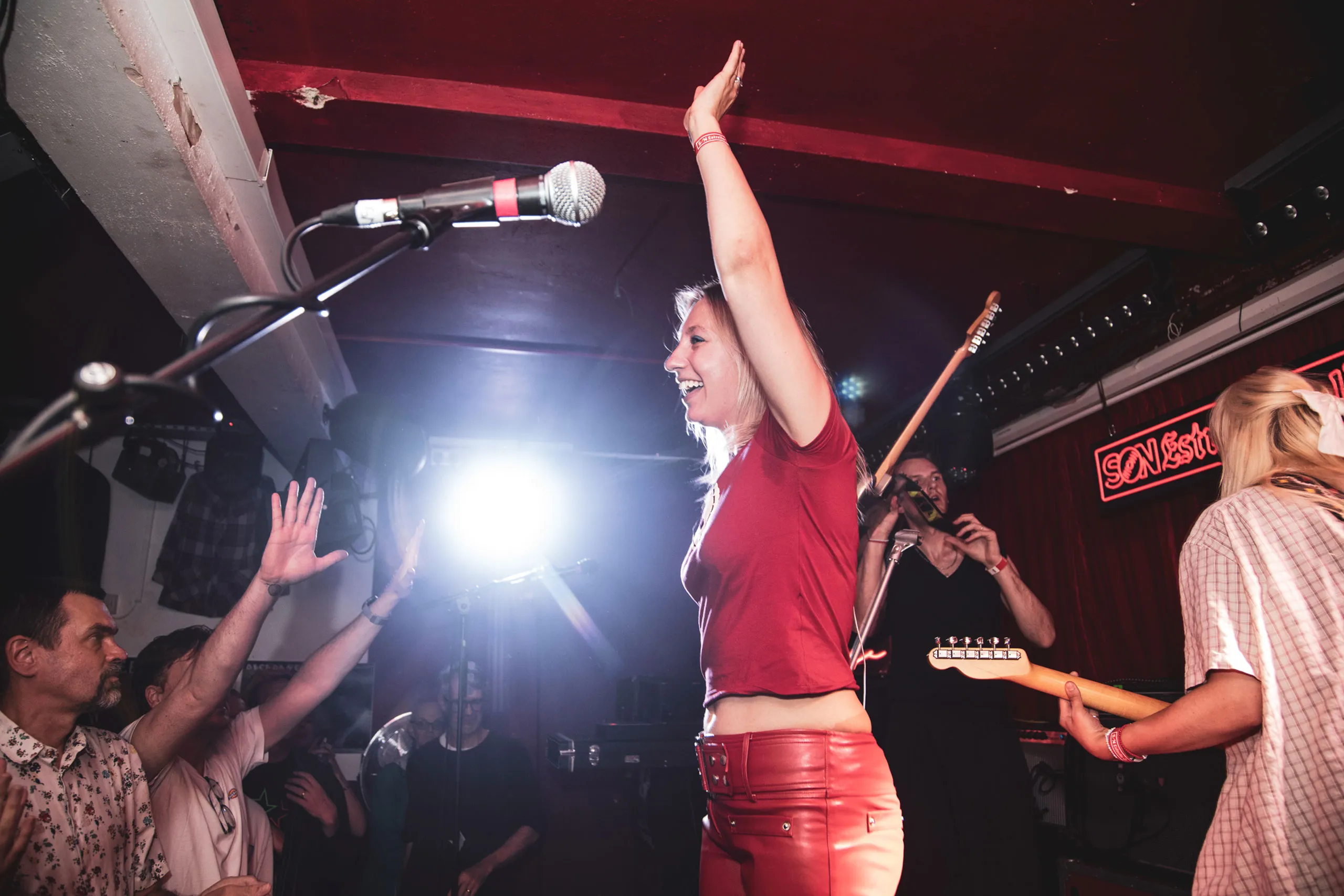 Coach Party and The New Eves bring a blast of Spanish heat to SON Estrella Galicia’s newest Hackney residency