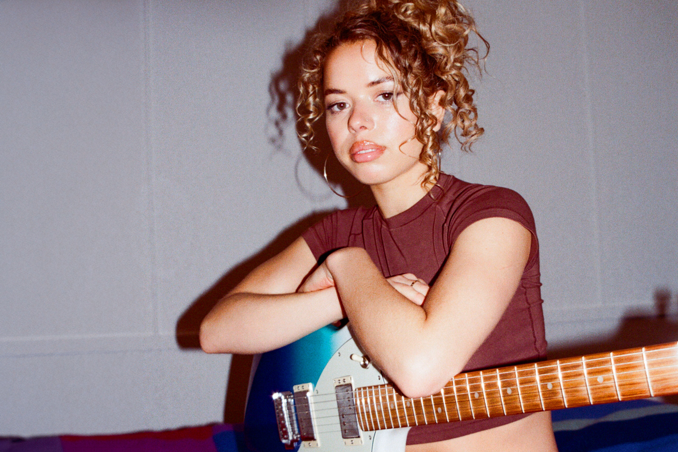 Nilüfer Yanya has released a new single and video, ‘Just a Western’