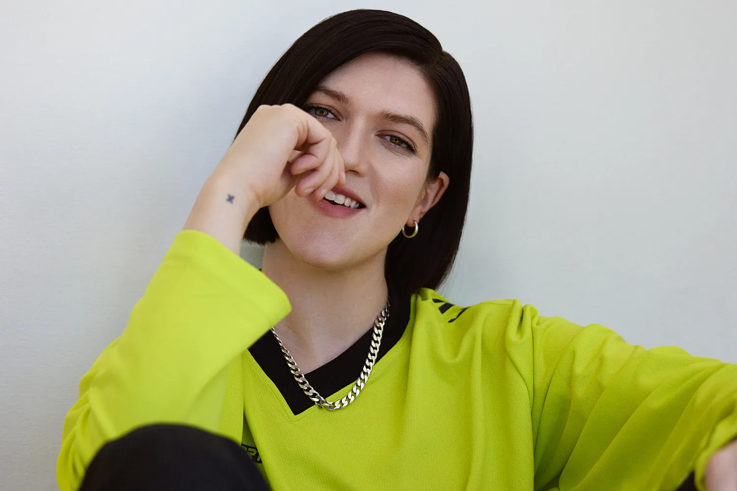 Romy has announced three new headline shows to celebrate ‘Mid Air”s one-year anniversary