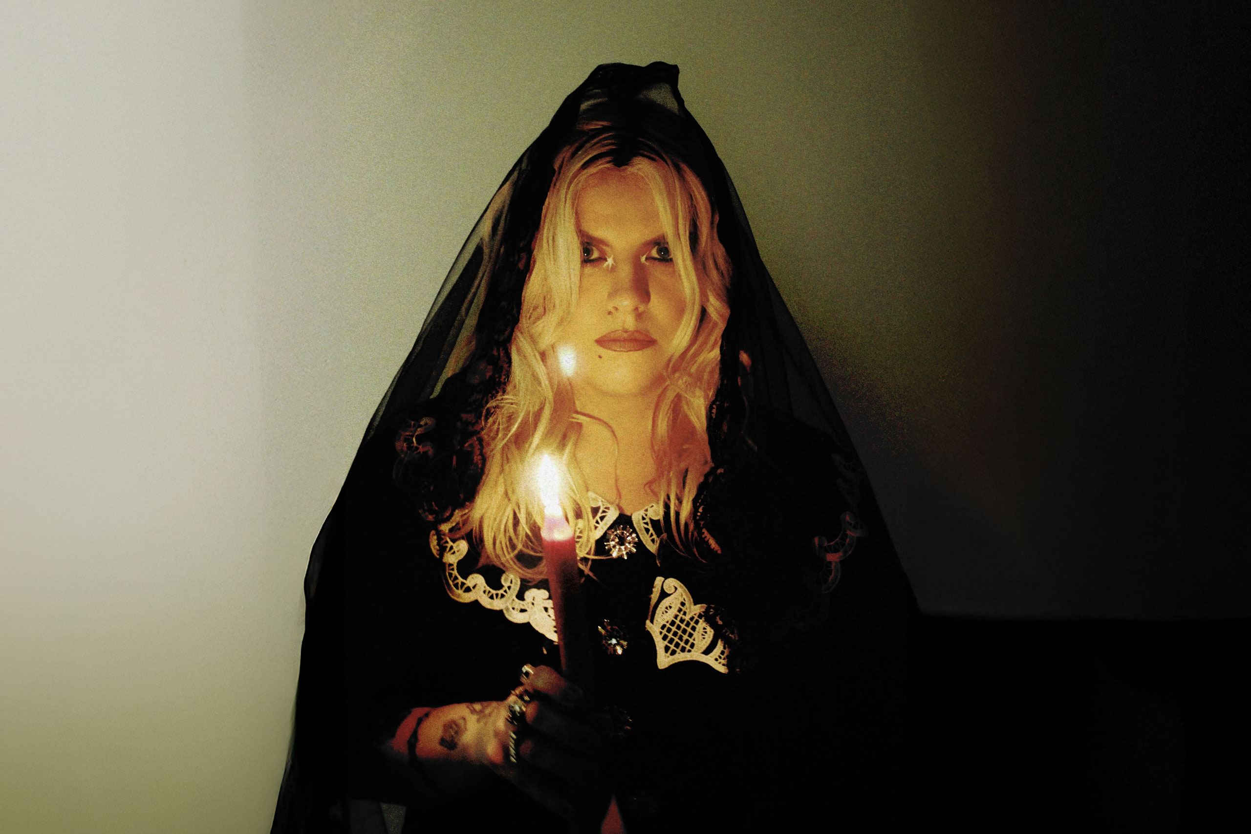 CATTY’s casting spells with her new EP ‘Healing Out of Spite’
