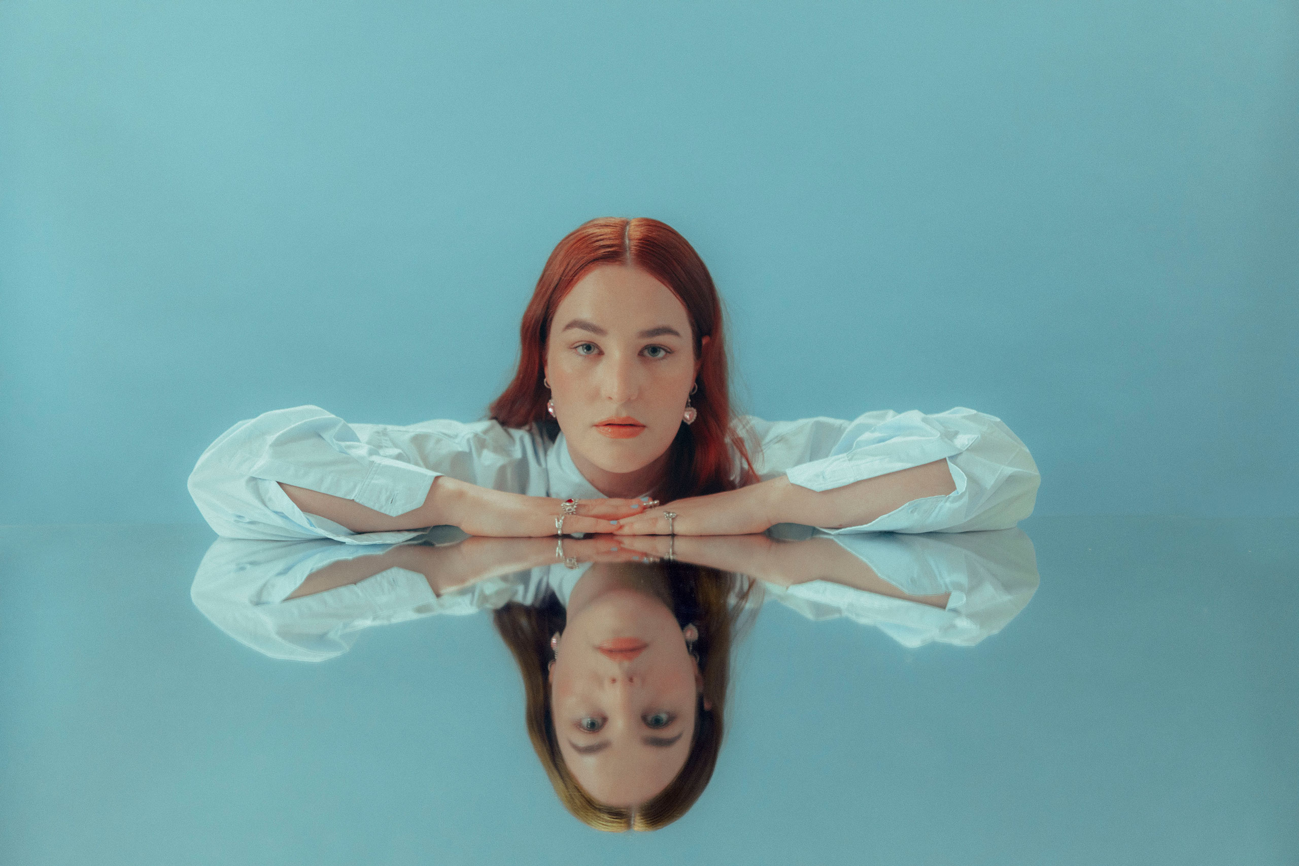 Mia Wray has announced her debut album ‘hi, it’s nice to meet me’ with new single ‘Nice To Meet Me’