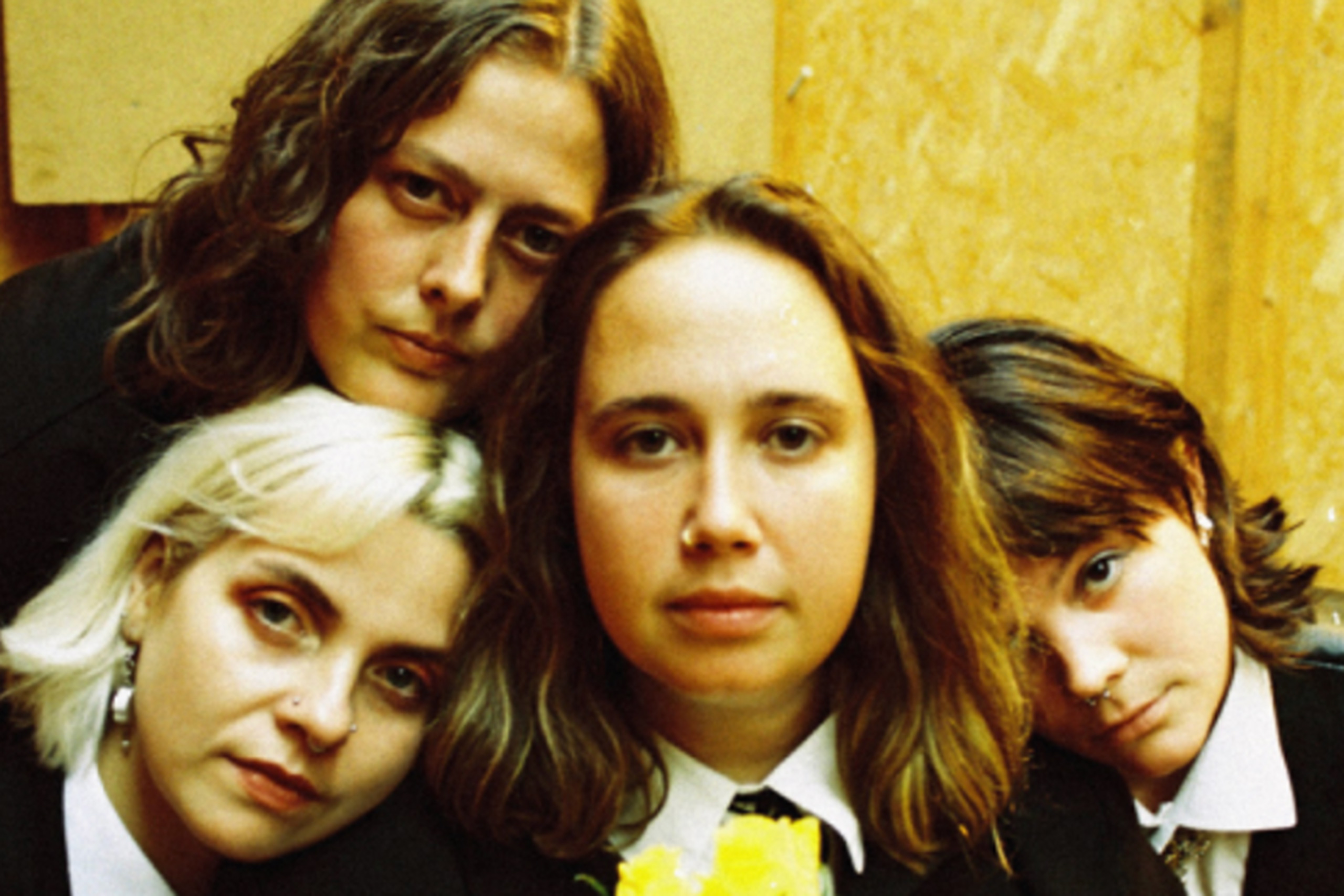 Grandmas House have shared their visceral new single ‘Screw It Up’