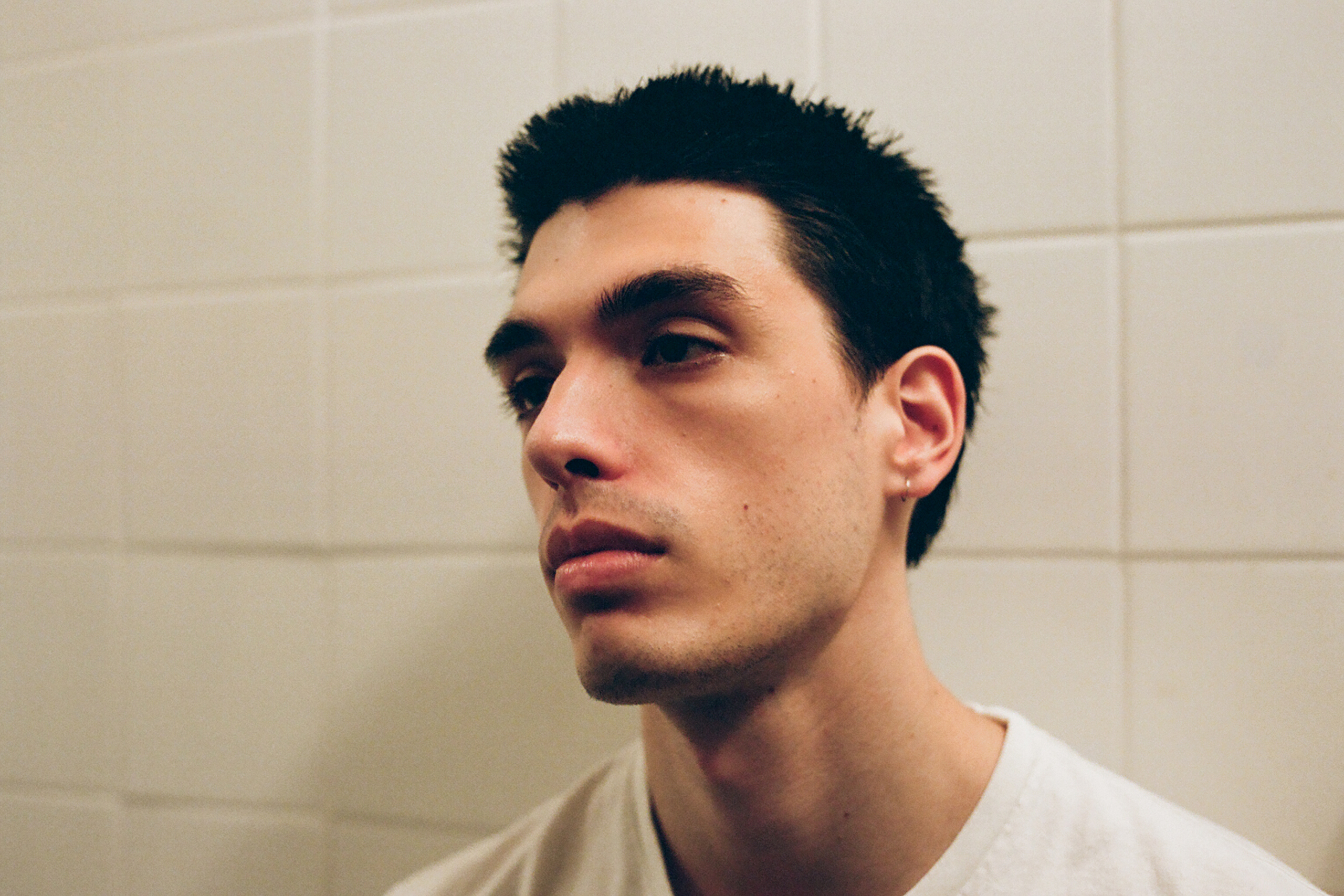 Leo Bhanji has shared single ‘Book 1’ from his upcoming new EP