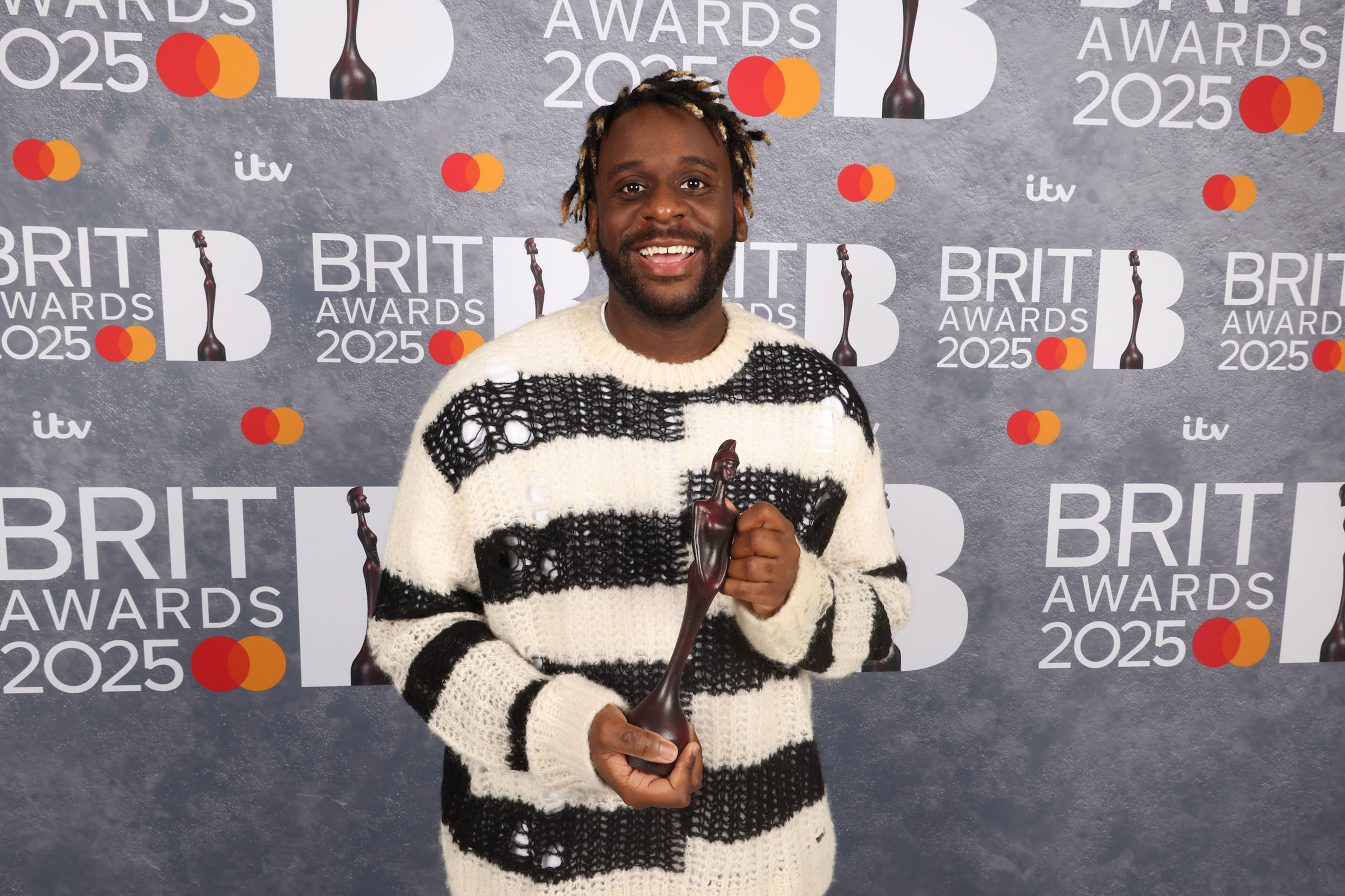 Myles Smith has won the BRITs Rising Star award for 2025