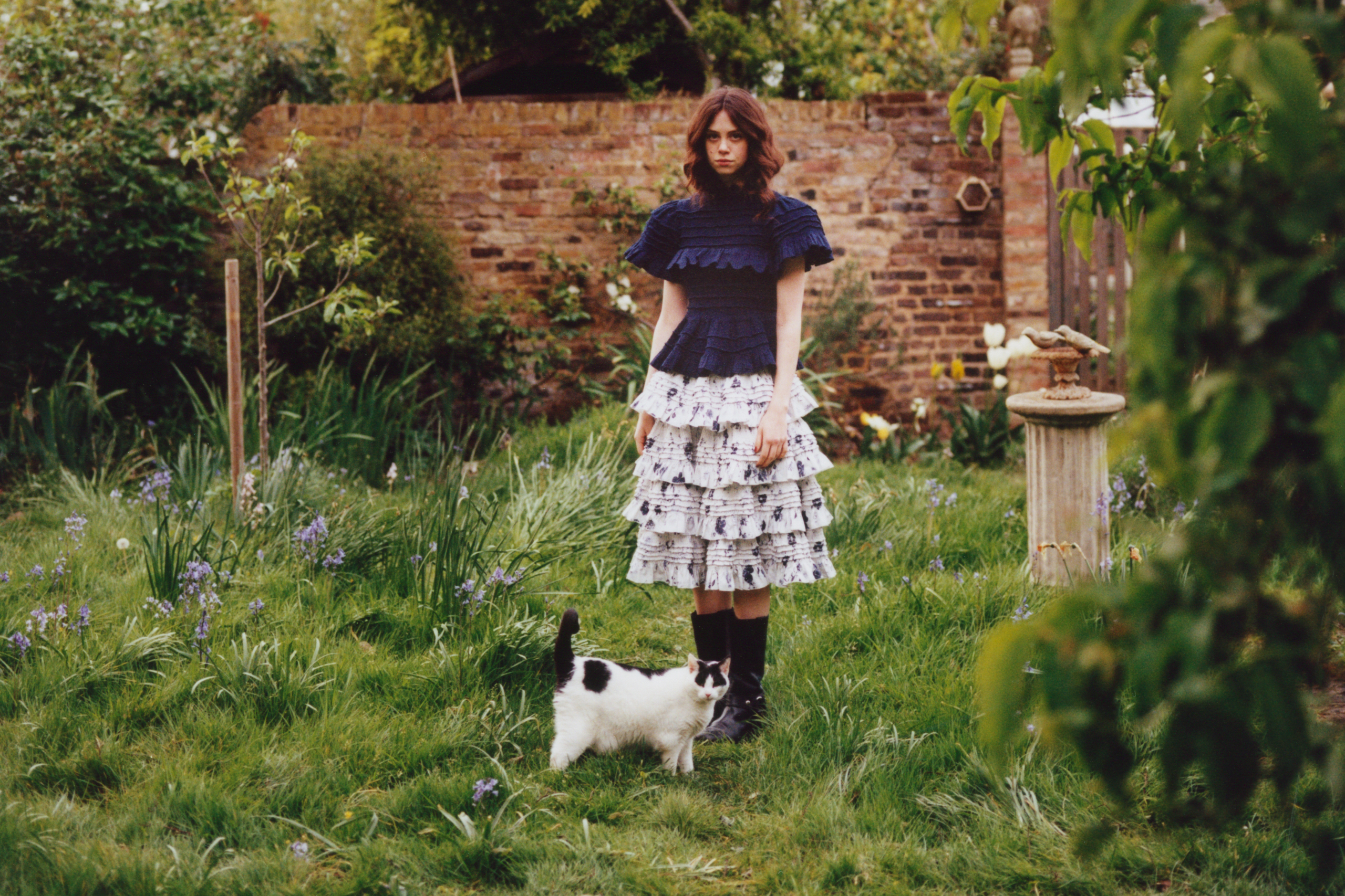 Matilda Mann has released new single ‘Just Because’ ahead of her debut album ‘Roxwell’
