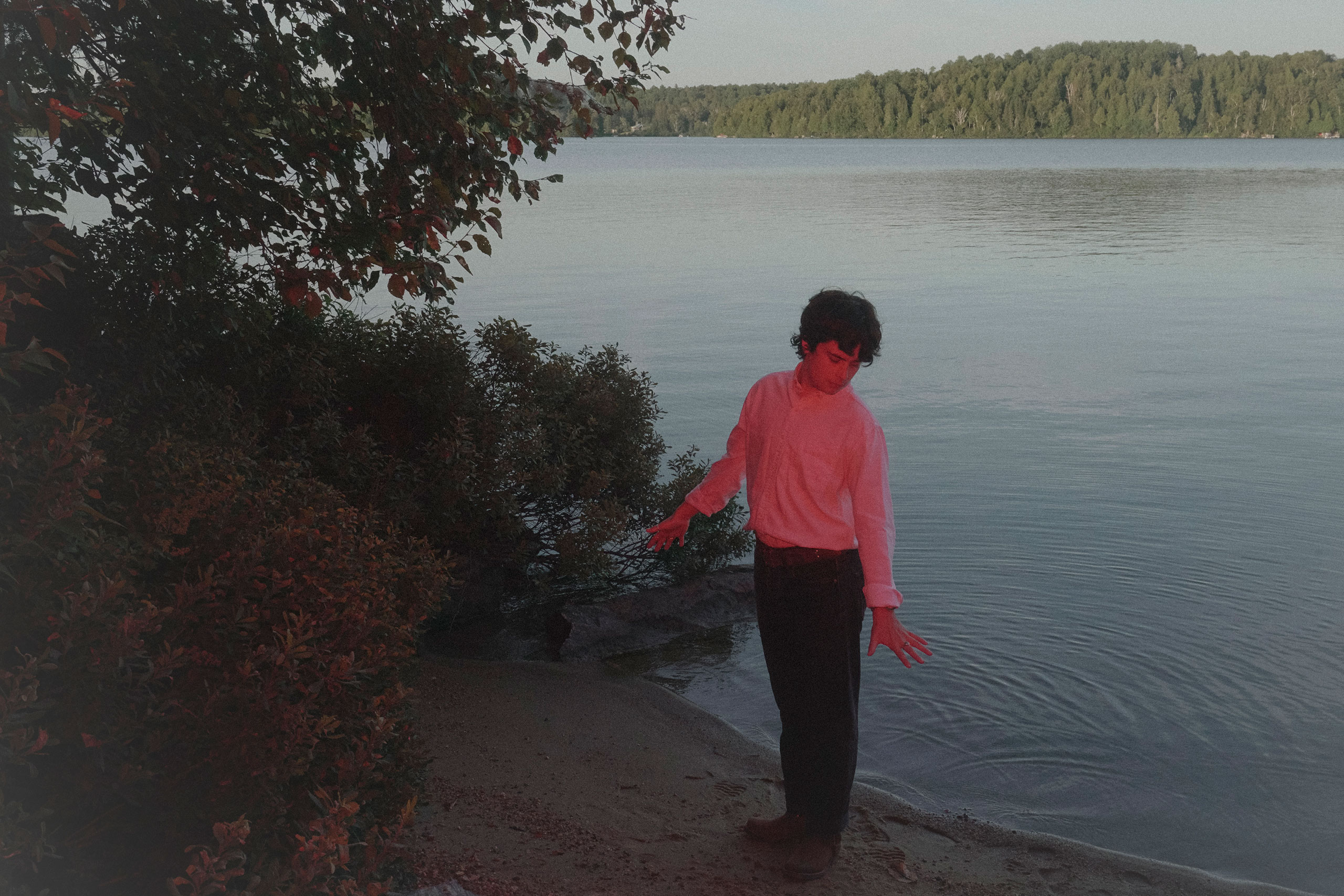 Bells Larsen has announced new album ‘Blurring Time’ with early single ‘514-415’