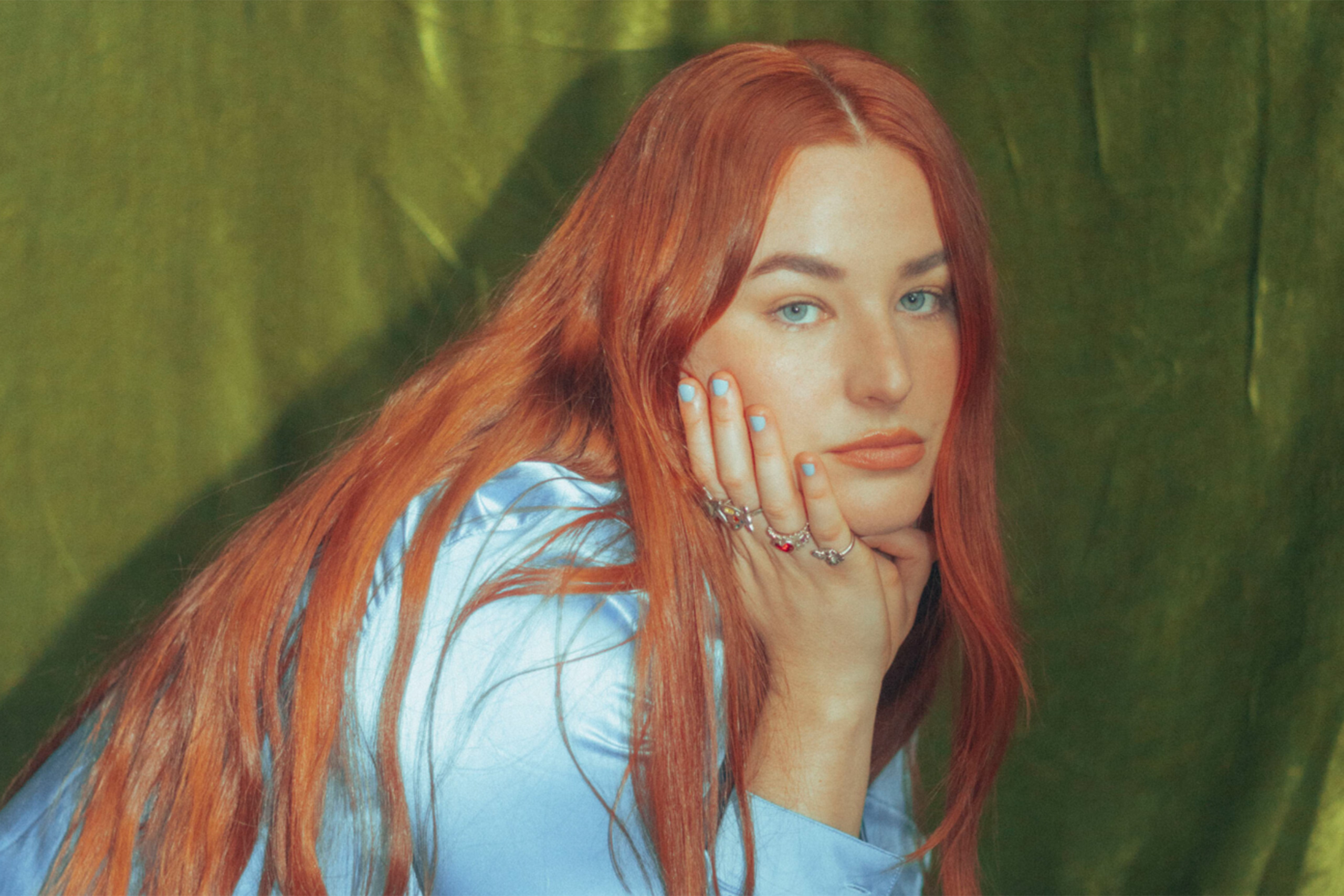 Mia Wray’s celebrates her gay awakening with ‘Not Enough’, inspired by The Seven Husbands of Evelyn Hugo