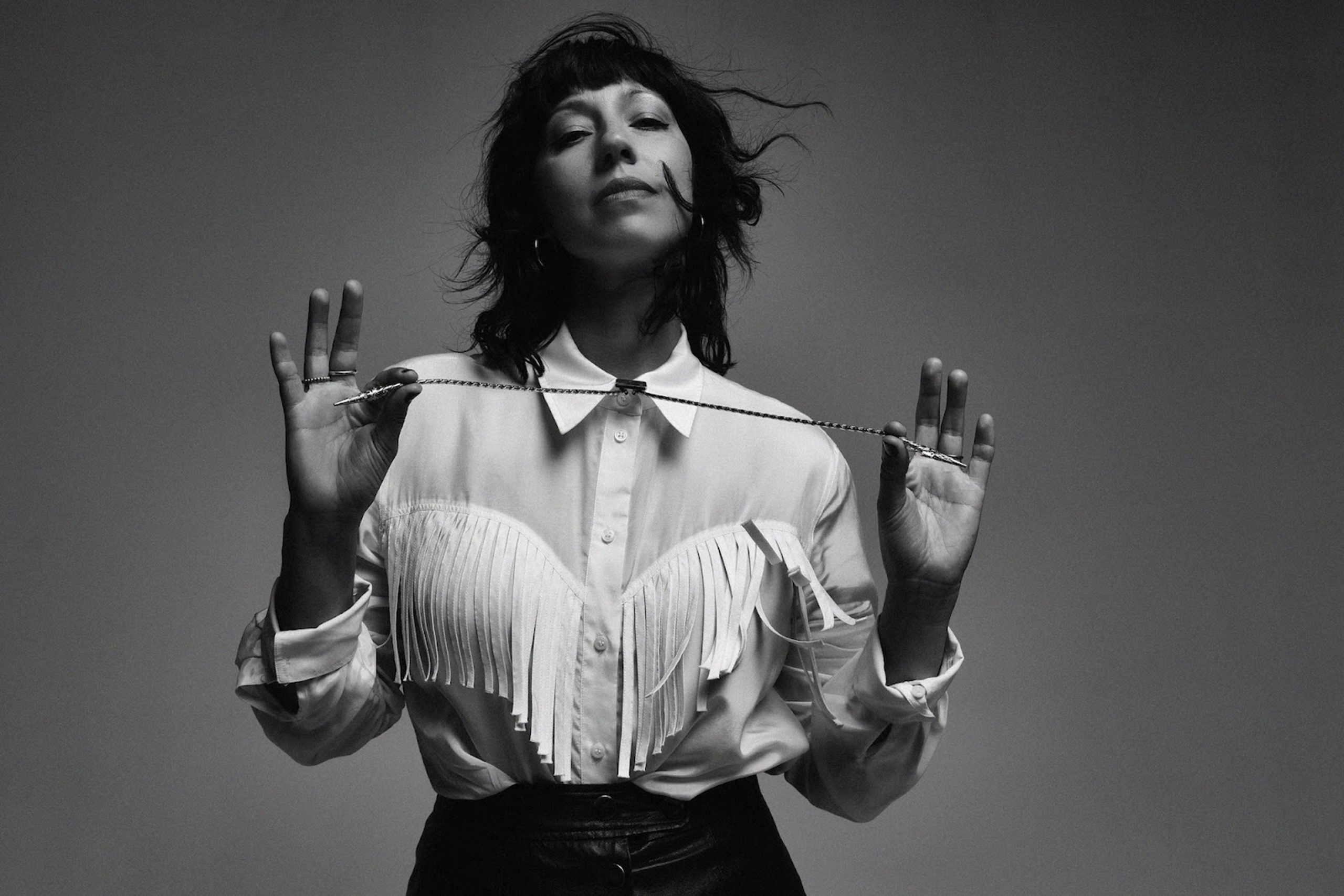 Deep Sea Diver is teasing her fourth album ‘Billboard Heart’ with new single ‘Shovel’