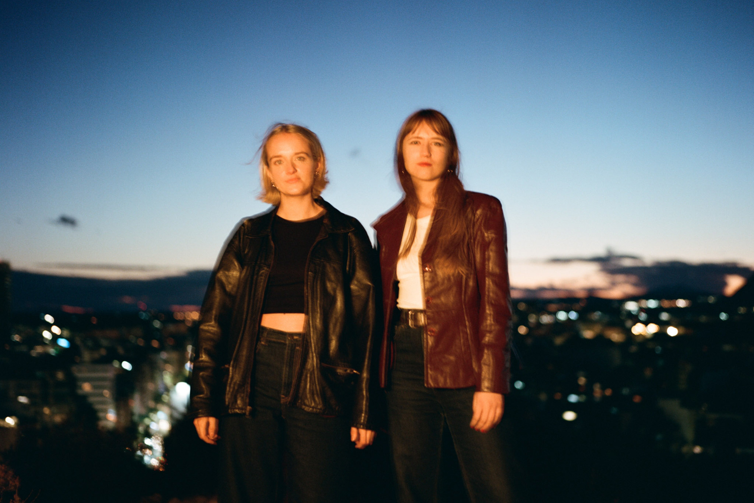 Folk duo lilo have announced their debut album ‘Blood Ties’ with contemplative new single ‘It’s Not The Same In Winter’