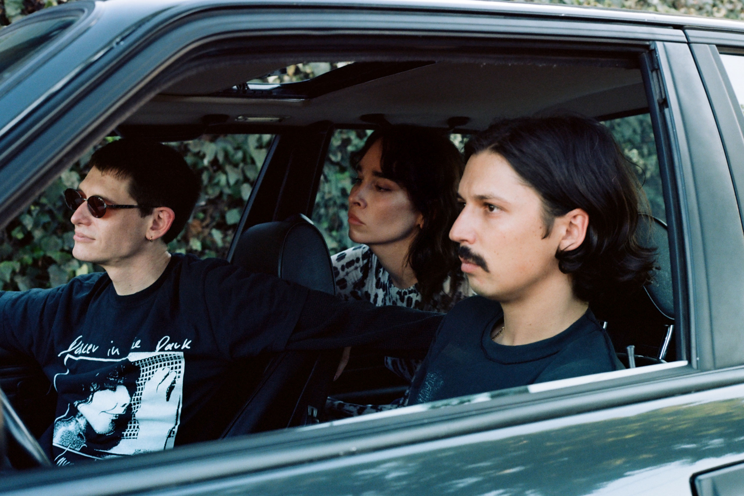 Casino Hearts announce new EP ‘A Walk In The Grass’