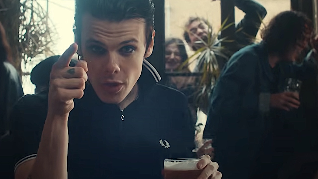 The new Yungblud single is basically The Streets meets Blur meets Oasis: watch the entertainingly lairy Britpop-influenced video for Lovesick Lullaby now