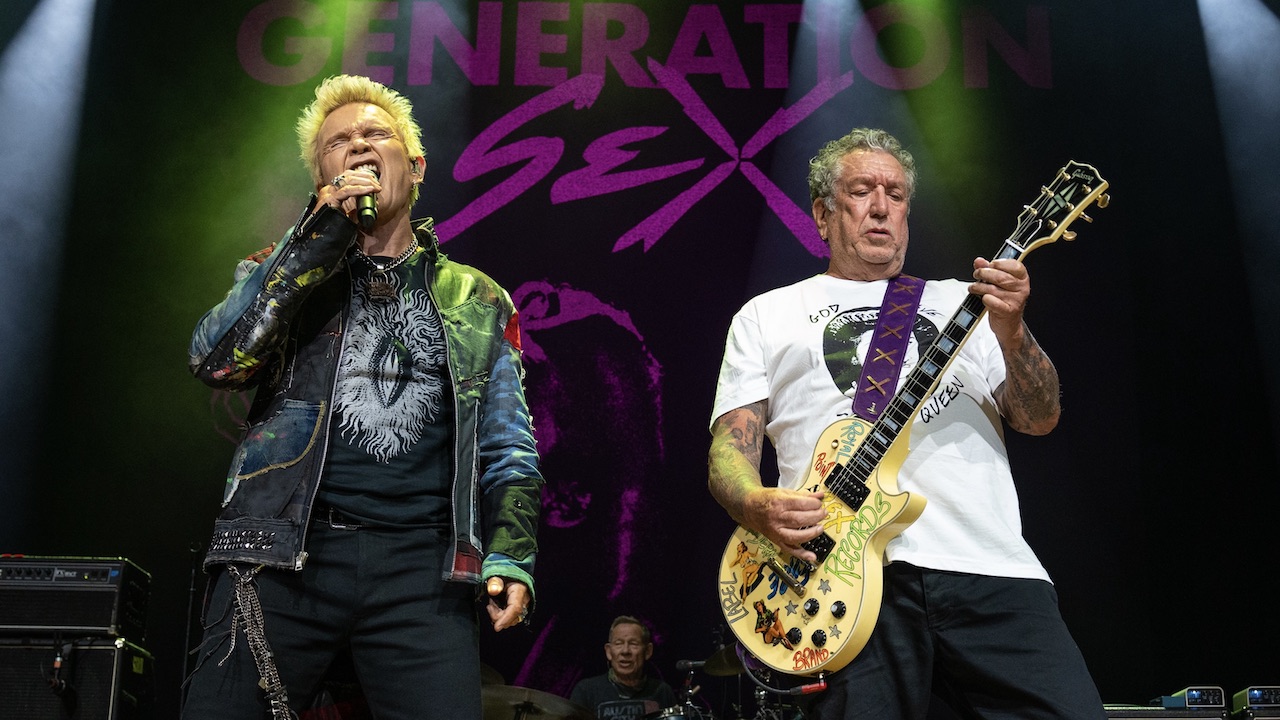 “John’s always been super opinionated. It doesn’t bother me.” Billy Idol laughs off John Lydon’s criticism of his work with Steve Jones and Paul Cook in Generation Sex, gives a thumbs up to the new Sex Pistols line-up