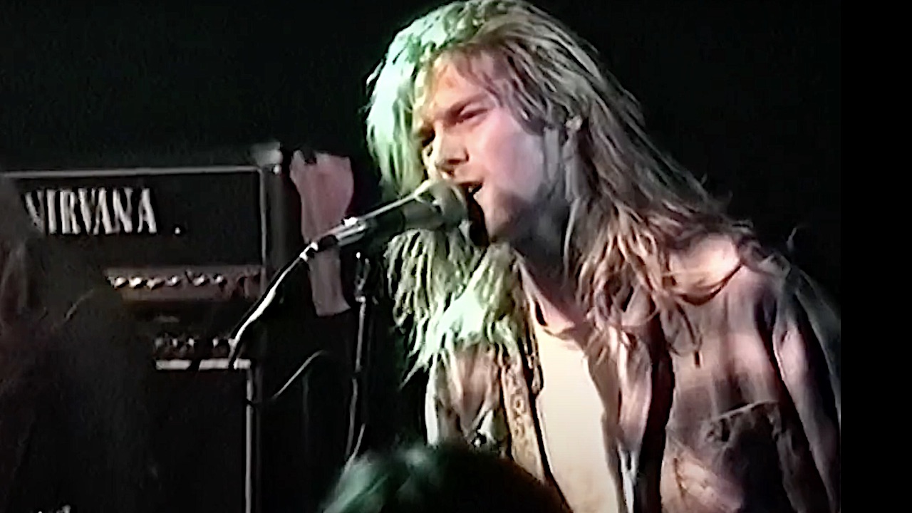 “I was talking with Kurt, and he said, You should join my band.” The night that Sonic Youth’s Thurston Moore and Kim Gordon, and DinosaurJr’s J. Mascis realised that newcomers Nirvana were going to change alternative rock forever