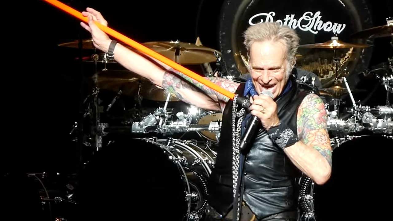 Video: David Lee Roth returns to the stage, plays set stuffed with Van Halen classics