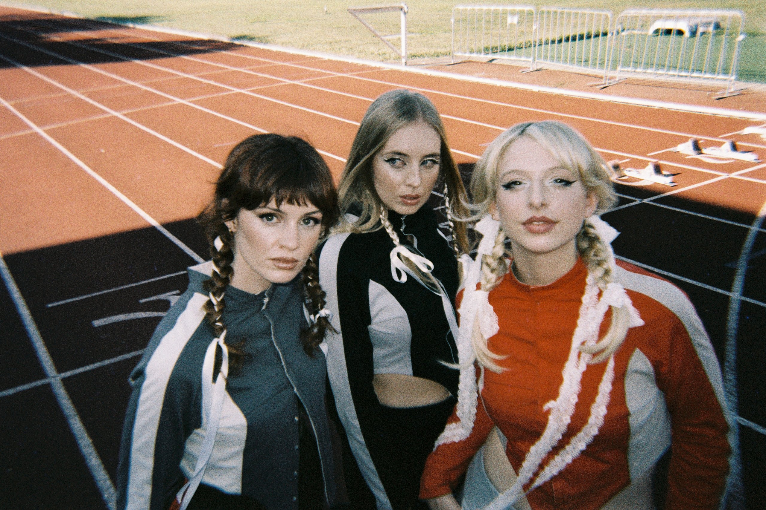 Blusher let go with their new synth-pop single ‘WHATEVERWHATEVER’