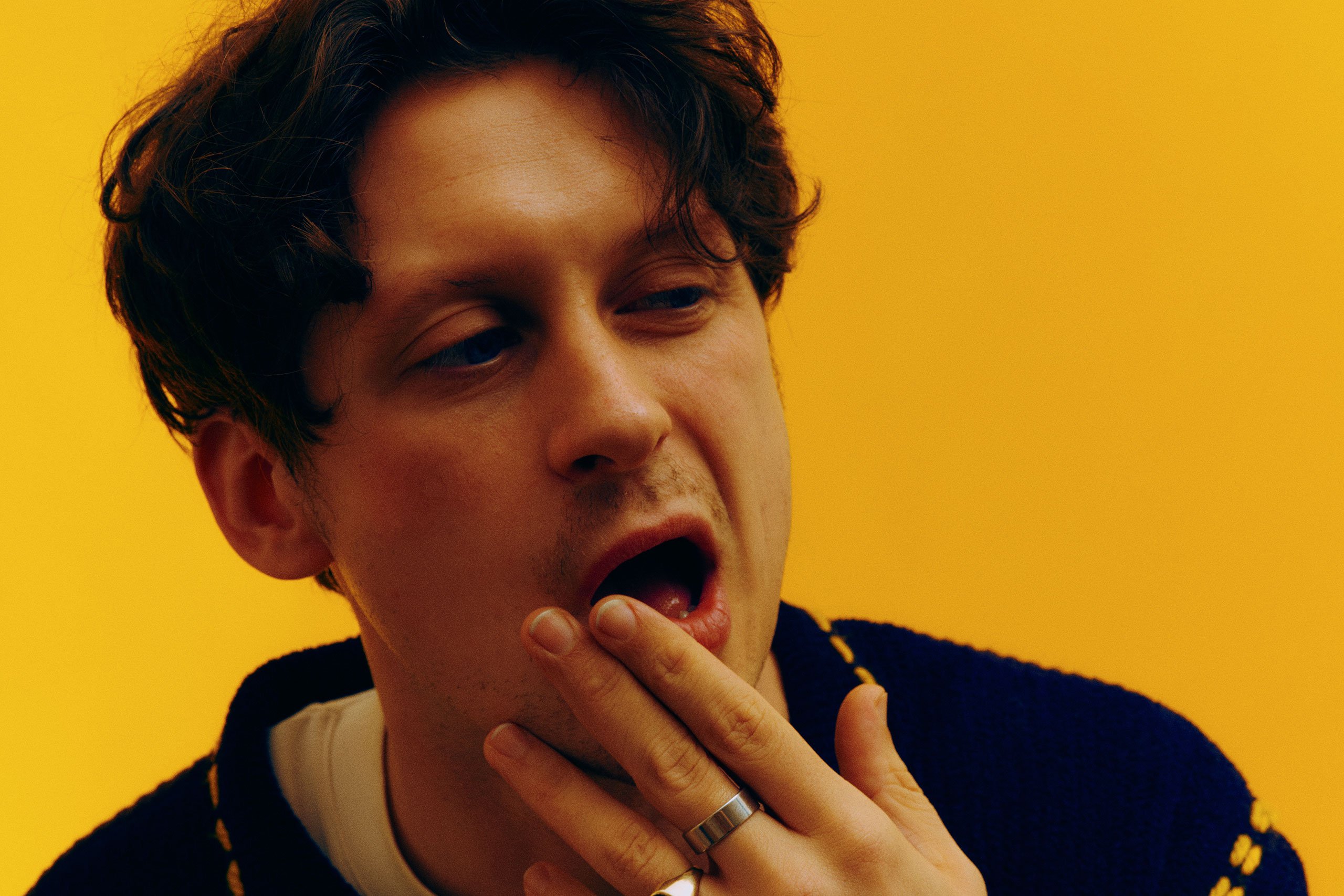 Barry Can’t Swim has shared another two new singles ahead of his second album ‘Loner’