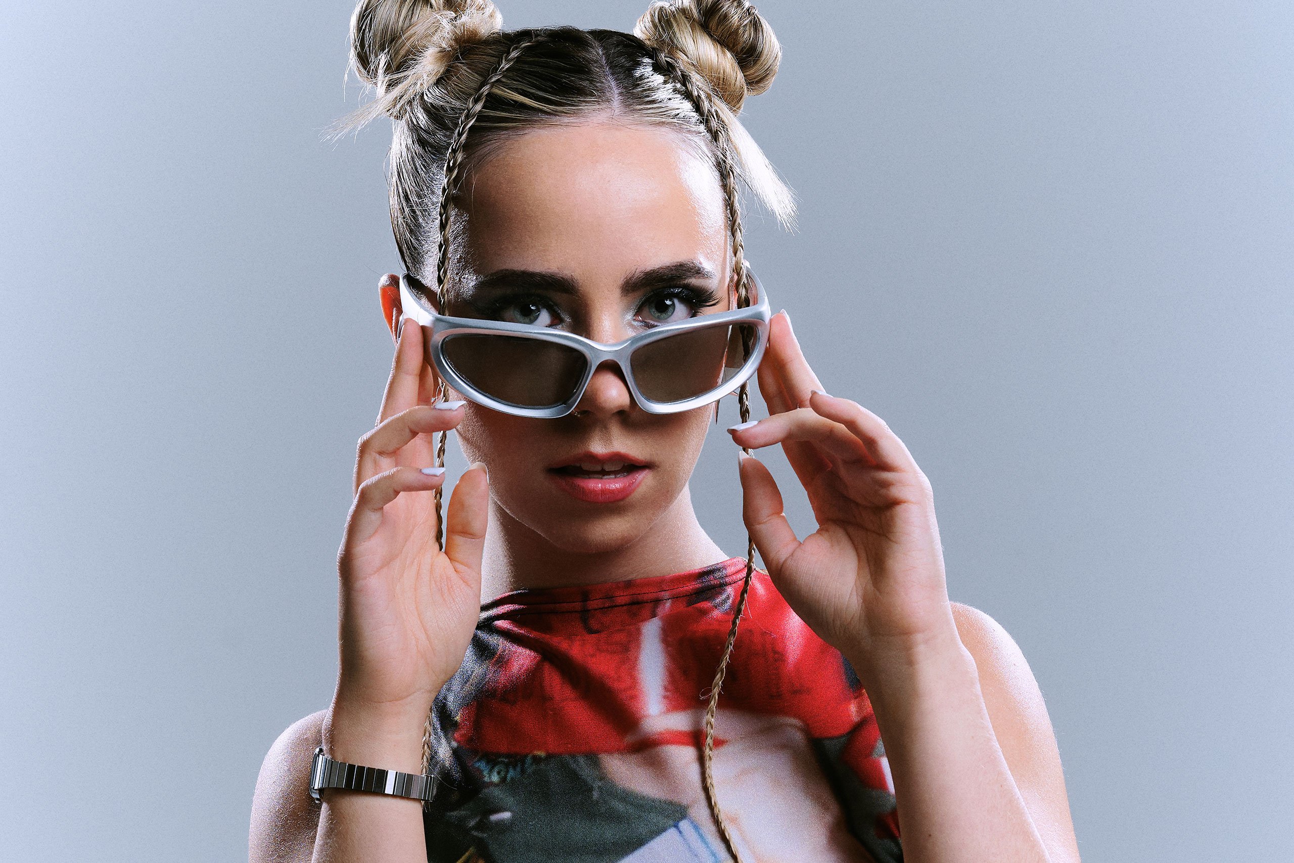 A Little Sound has announced her new EP ‘A Lotta Noise’ and shared a single with Arcano