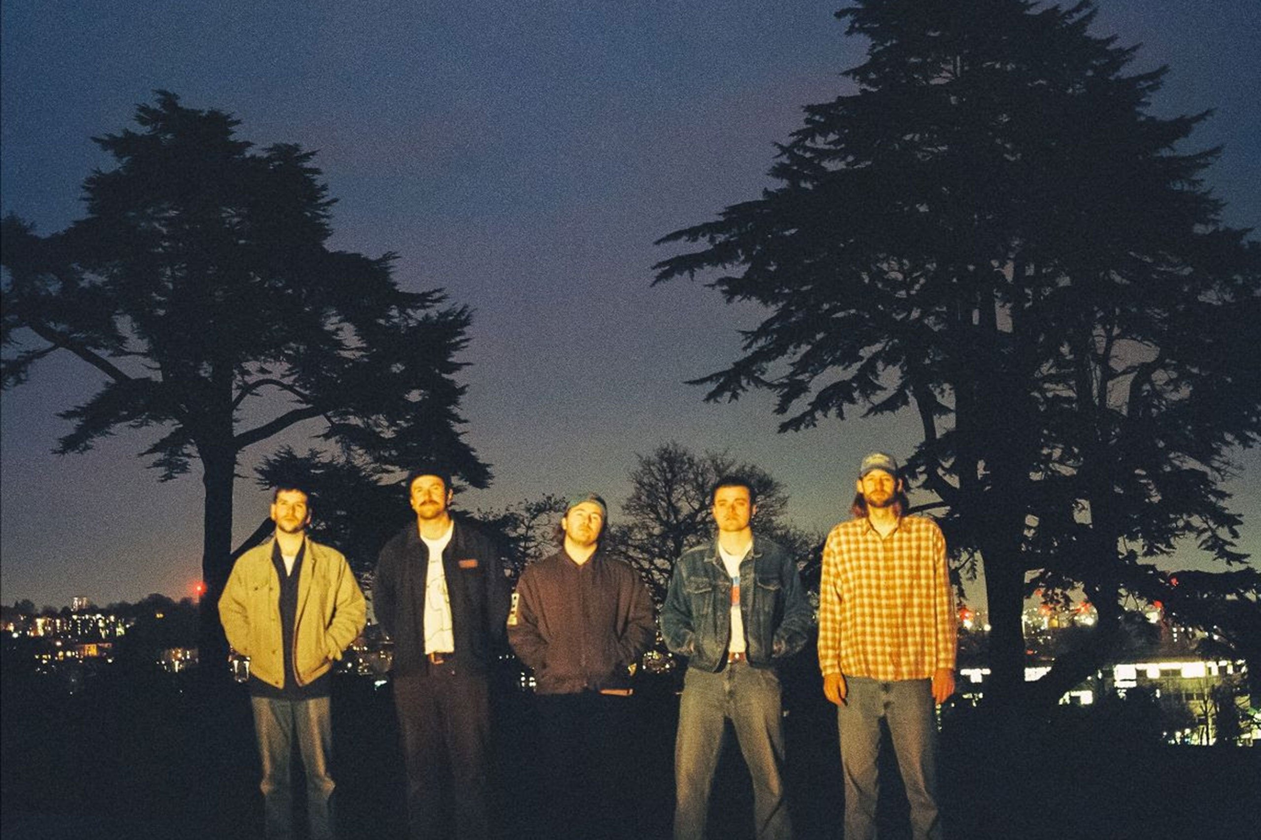Eades have released new alt-country single ‘Backwards’ ahead of their September album