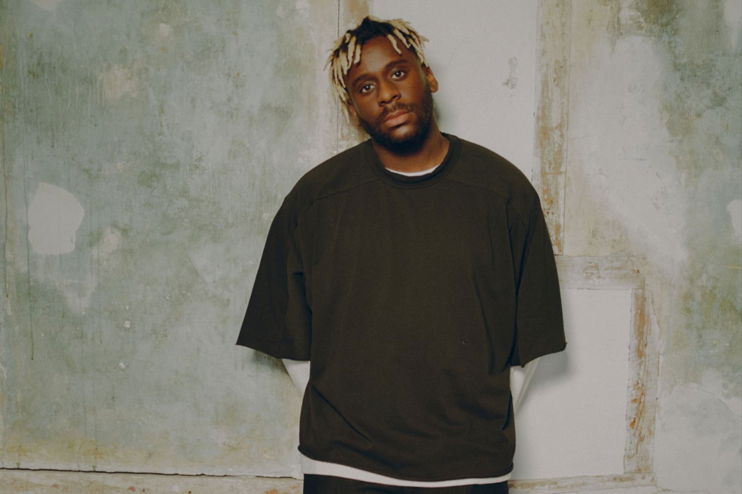 Myles Smith has released a new EP, ‘A Minute, A Moment’