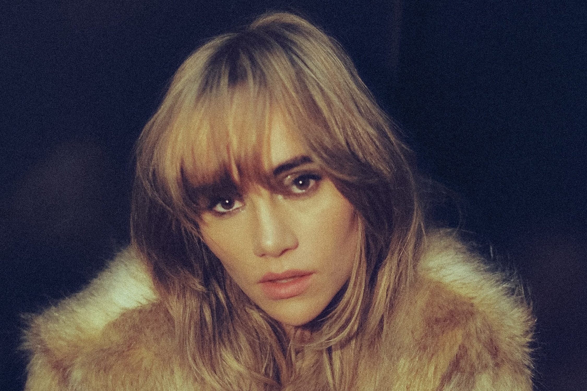 Suki Waterhouse has released new single ‘On This Love’ with a family-directed music video