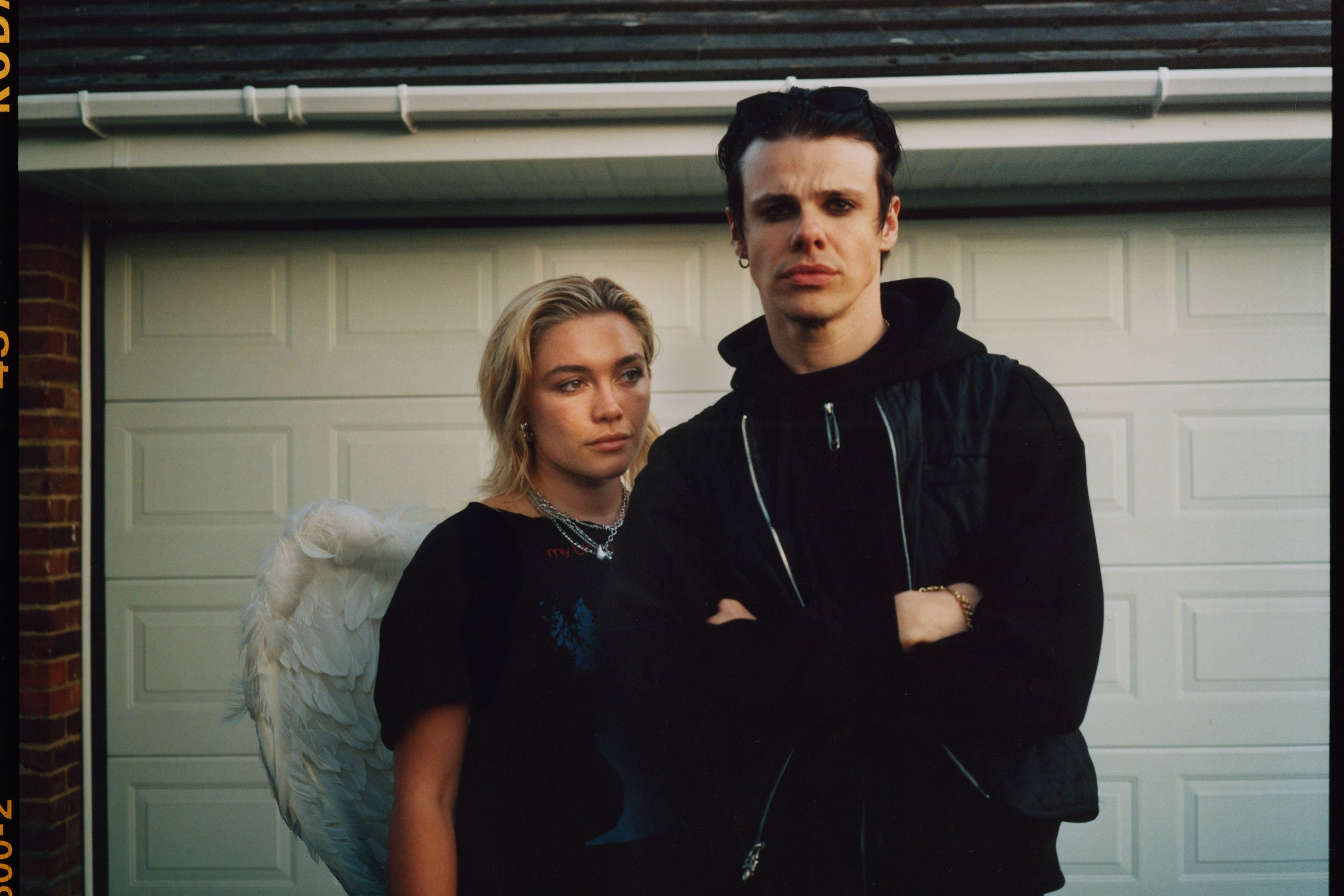 YUNGBLUD has dropped his new single ‘Zombie’, with a Florence Pugh-featuring video coming later today