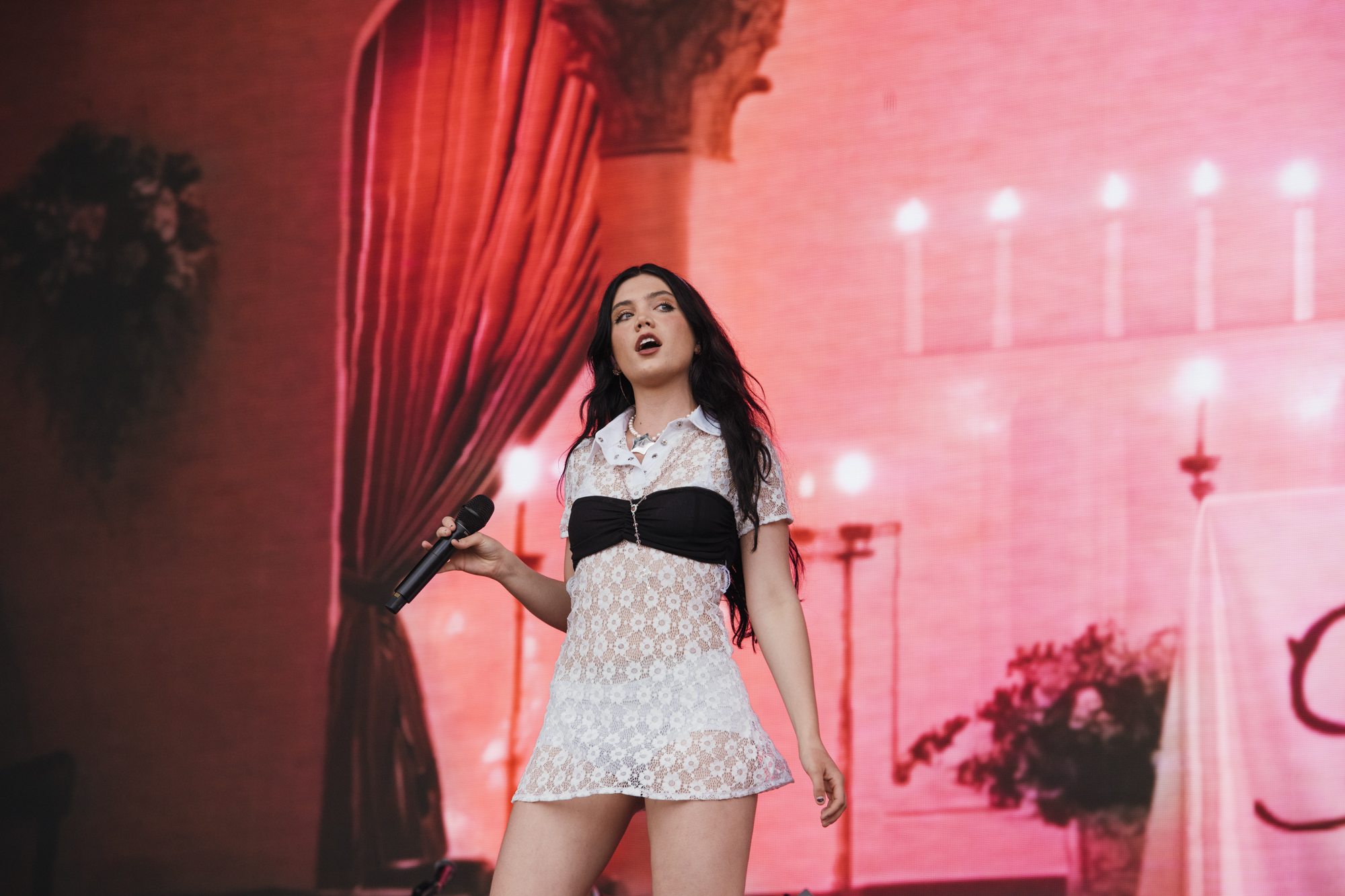 Alessi Rose proves she’s an A-list pop superstar in the making at Glastonbury 2025
