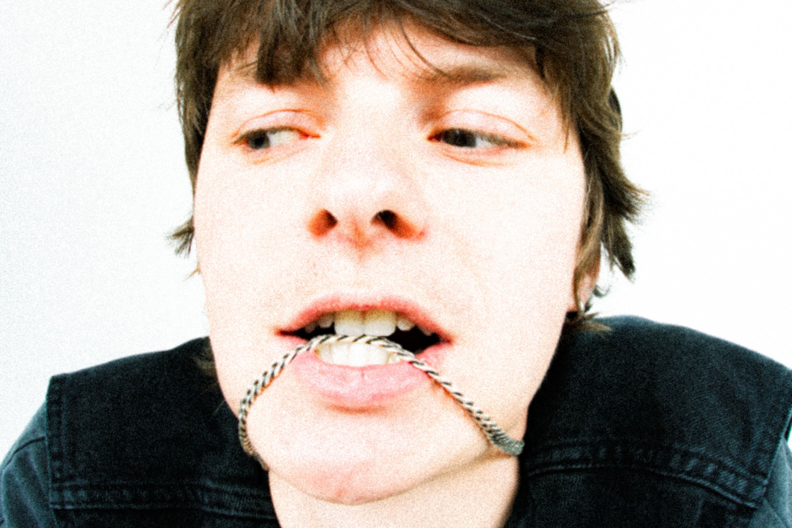 Zander has shared his debut Chess Club Records single, ‘Madeline’