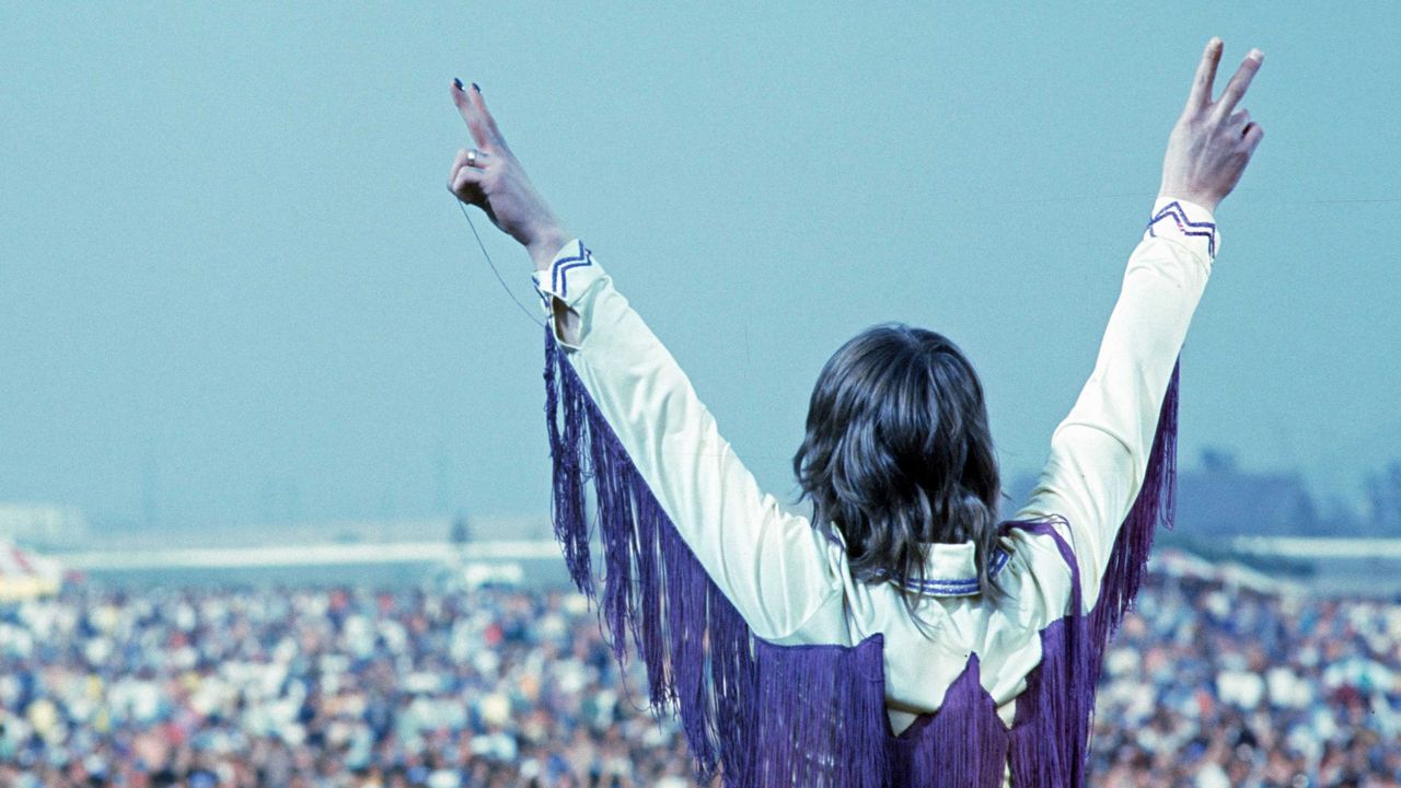“You were always filled with such a bright light, and we are grateful”: The world reacts to the death of Ozzy Osbourne