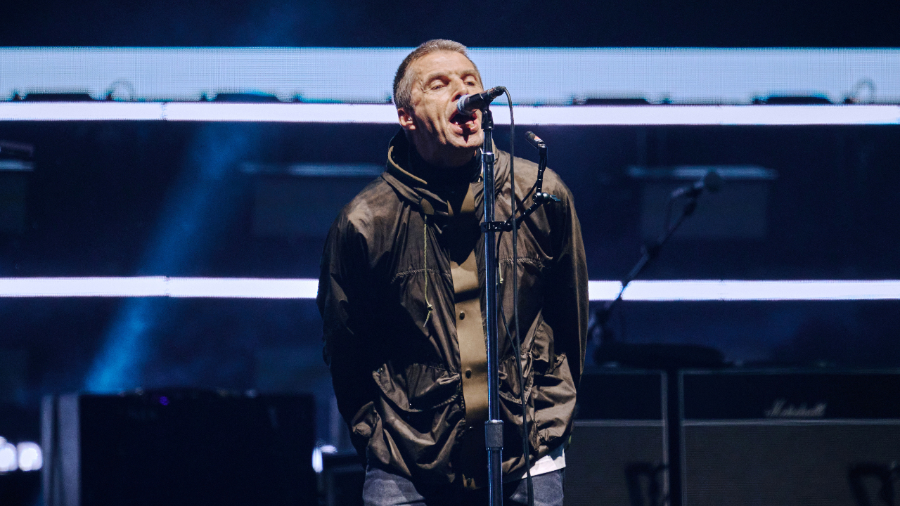 Oasis smash Cardiff with an all-killer, no-filler reunion set – but what a disappointing crowd