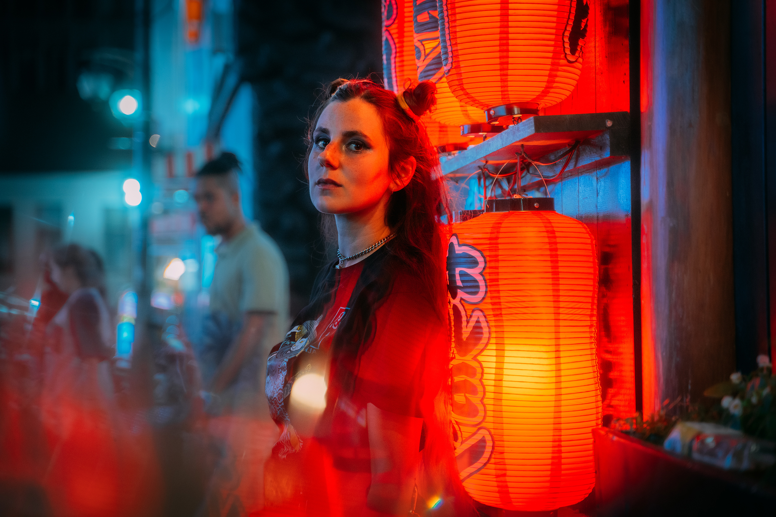 AViVA has released new single ‘Sinister’ ahead of her Reading & Leeds performances