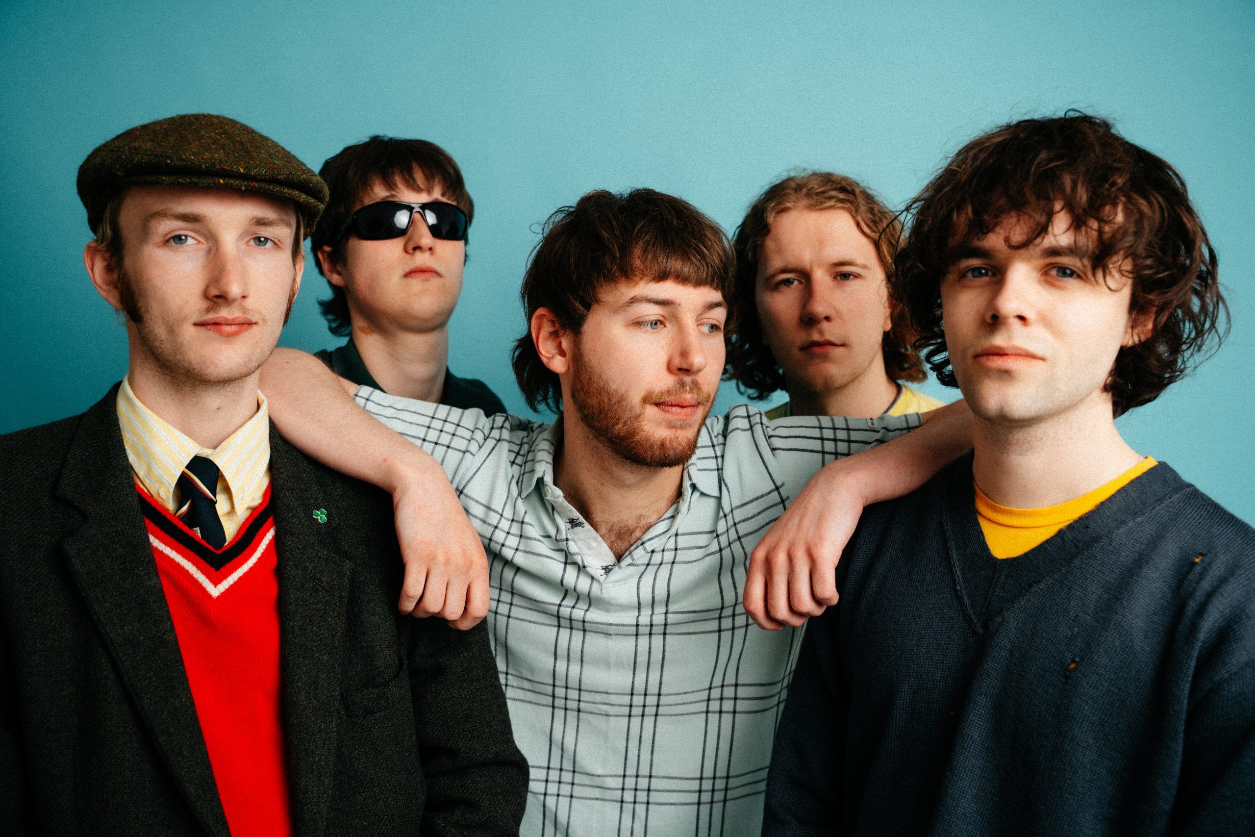 Brògeal have shared their new single ‘Draw The Line’ from debut album ‘Tuesday Paper Club’