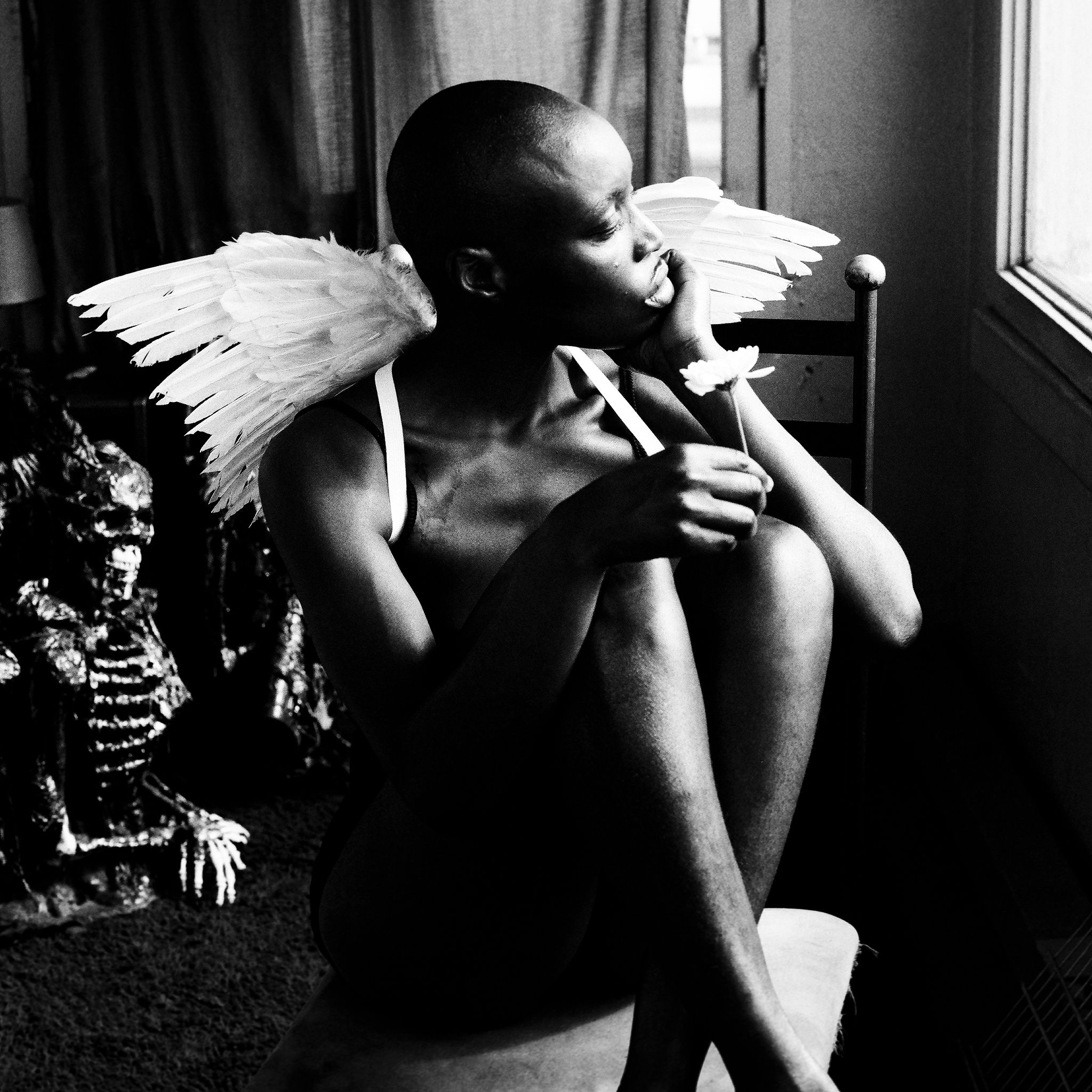 Ho99o9 – Tomorrow We Escape