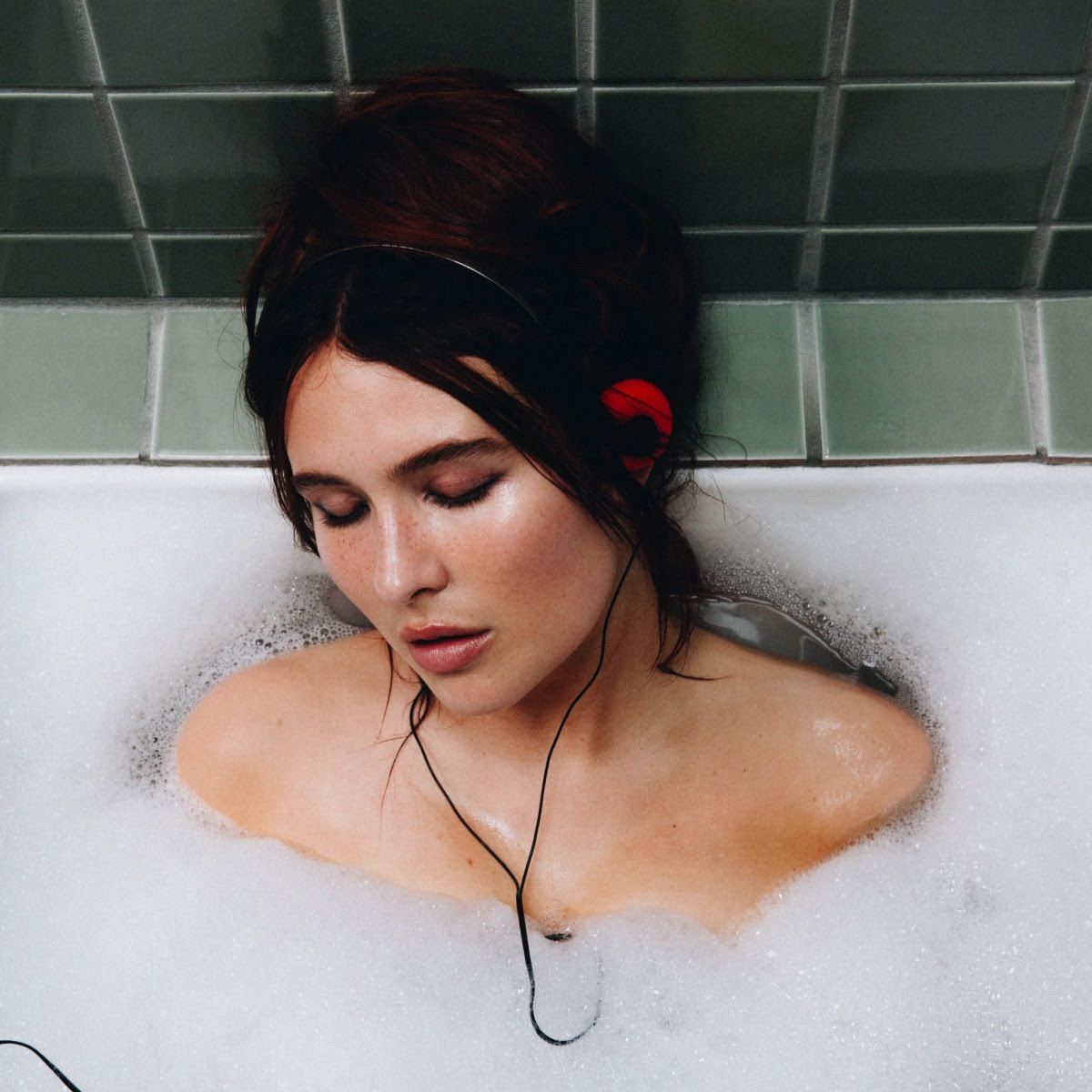 Mimi Webb – Confessions
