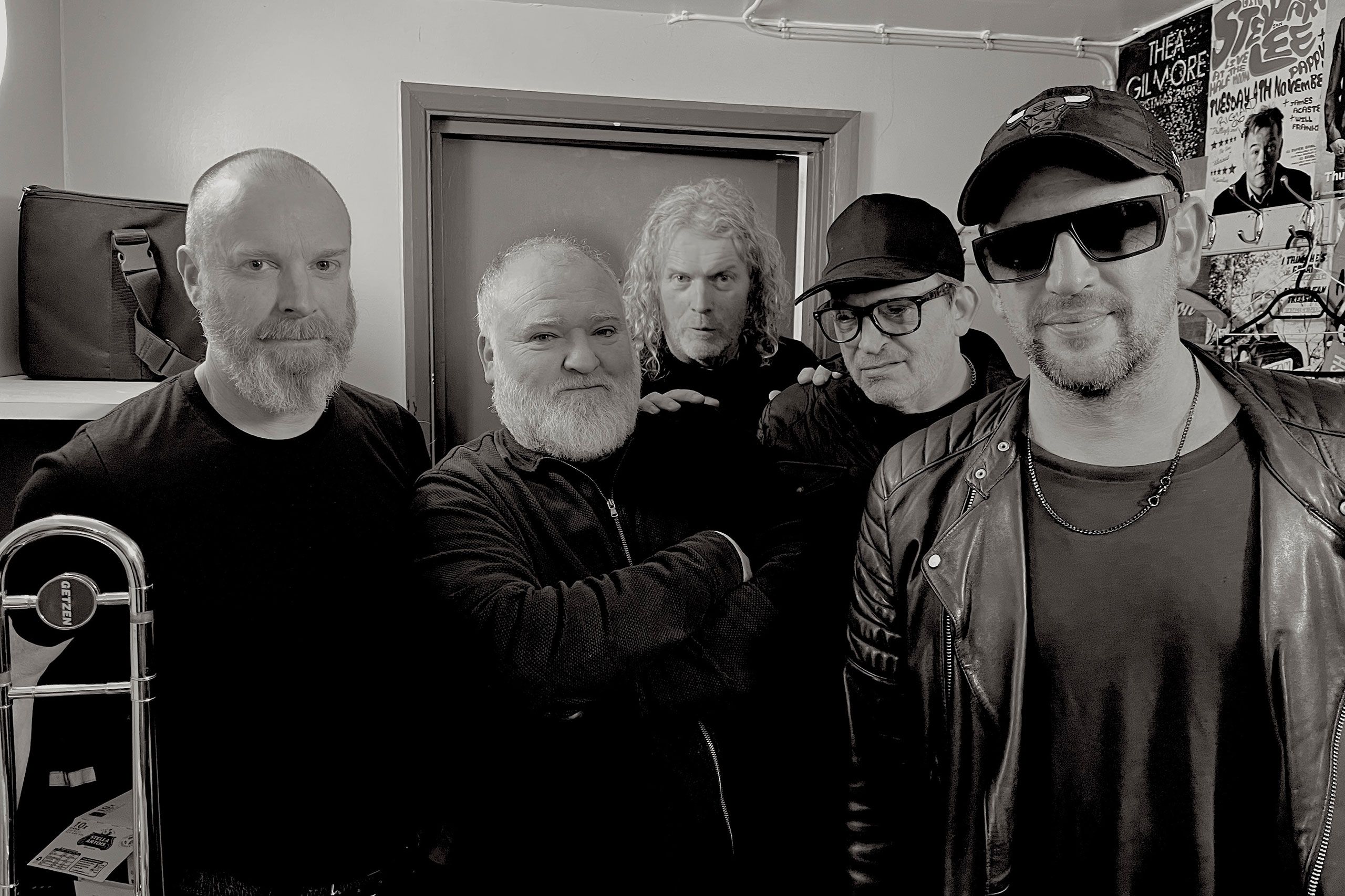 Dodgy are back with their new single ‘Hello Beautiful’ and a UK tour