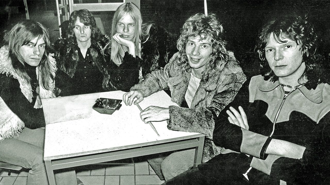 “It was like we’d climbed the mountain. My head was spinning every time I sang it”: Yes created longer songs than Close To The Edge, but none with as much impact